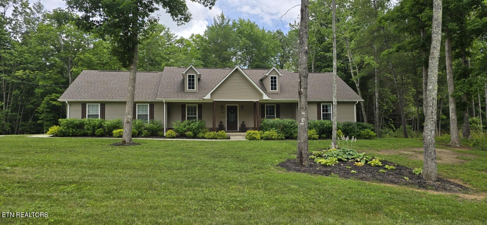 1149 Toomey Falls Road Oneida TN 37841