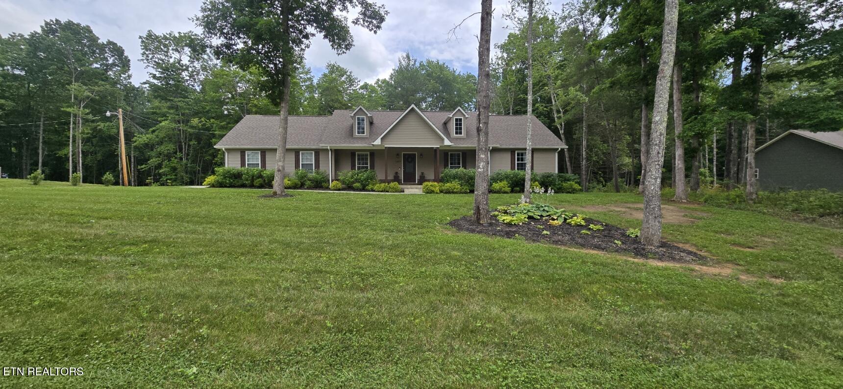1149 Toomey Falls Road Oneida TN 37841