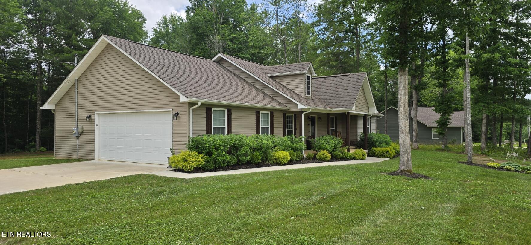 1149 Toomey Falls Road Oneida TN 37841