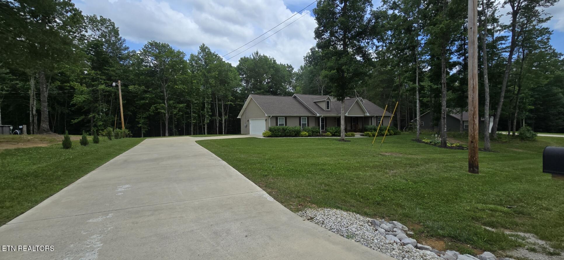 1149 Toomey Falls Road Oneida TN 37841