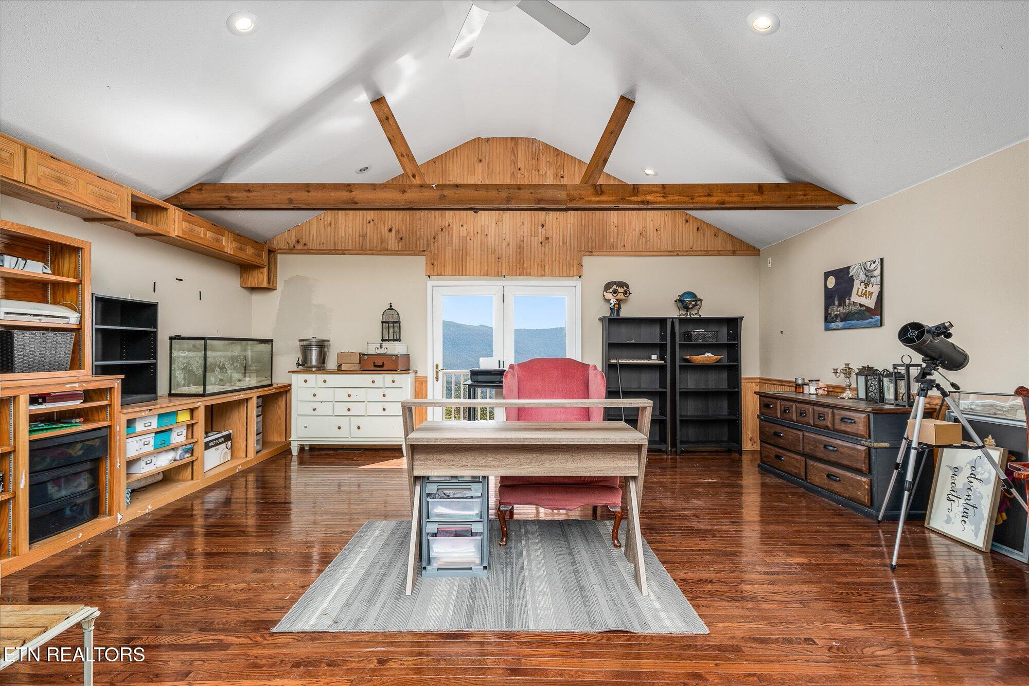 82 Browns Gap Road Crossville TN 38555