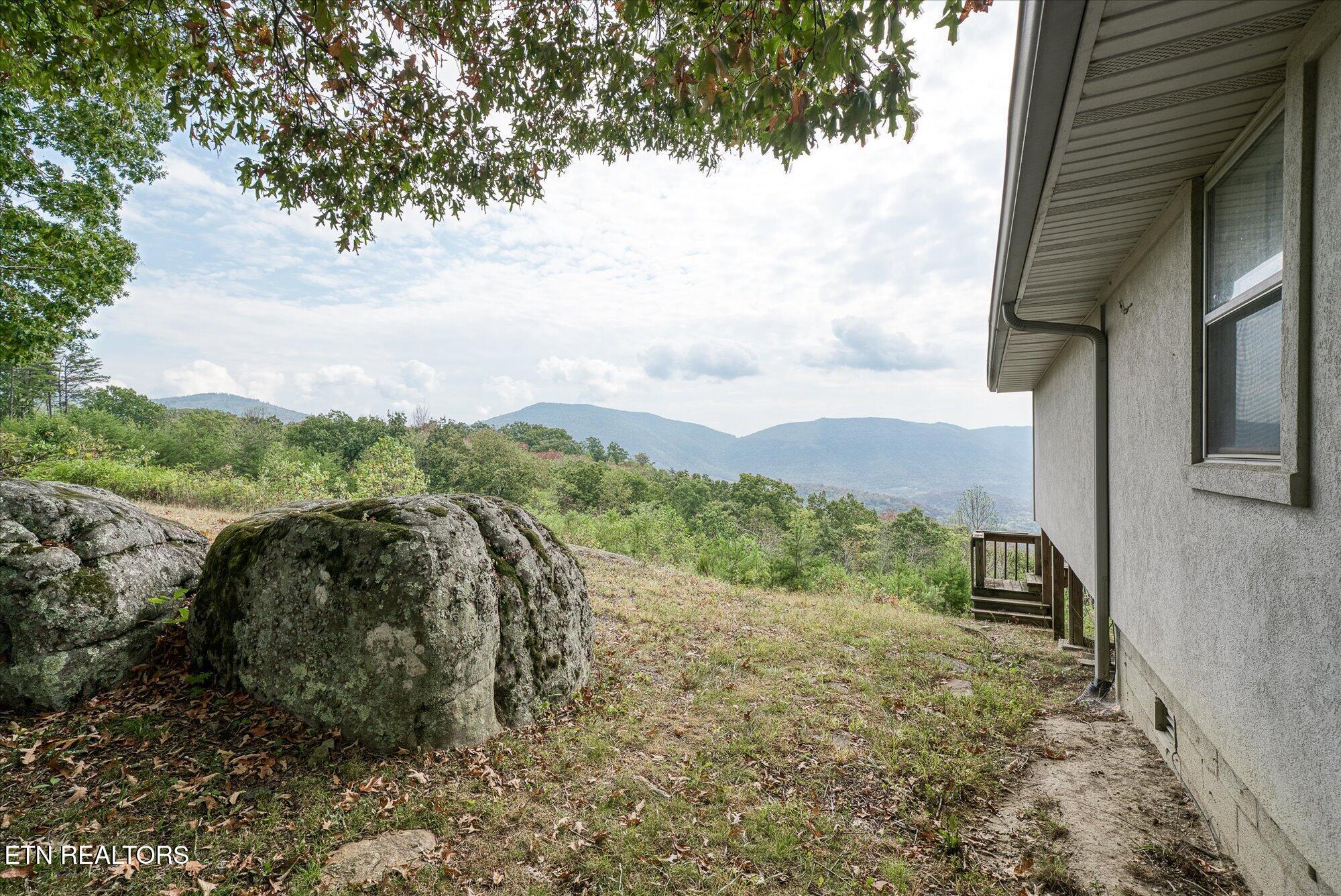 82 Browns Gap Road Crossville TN 38555