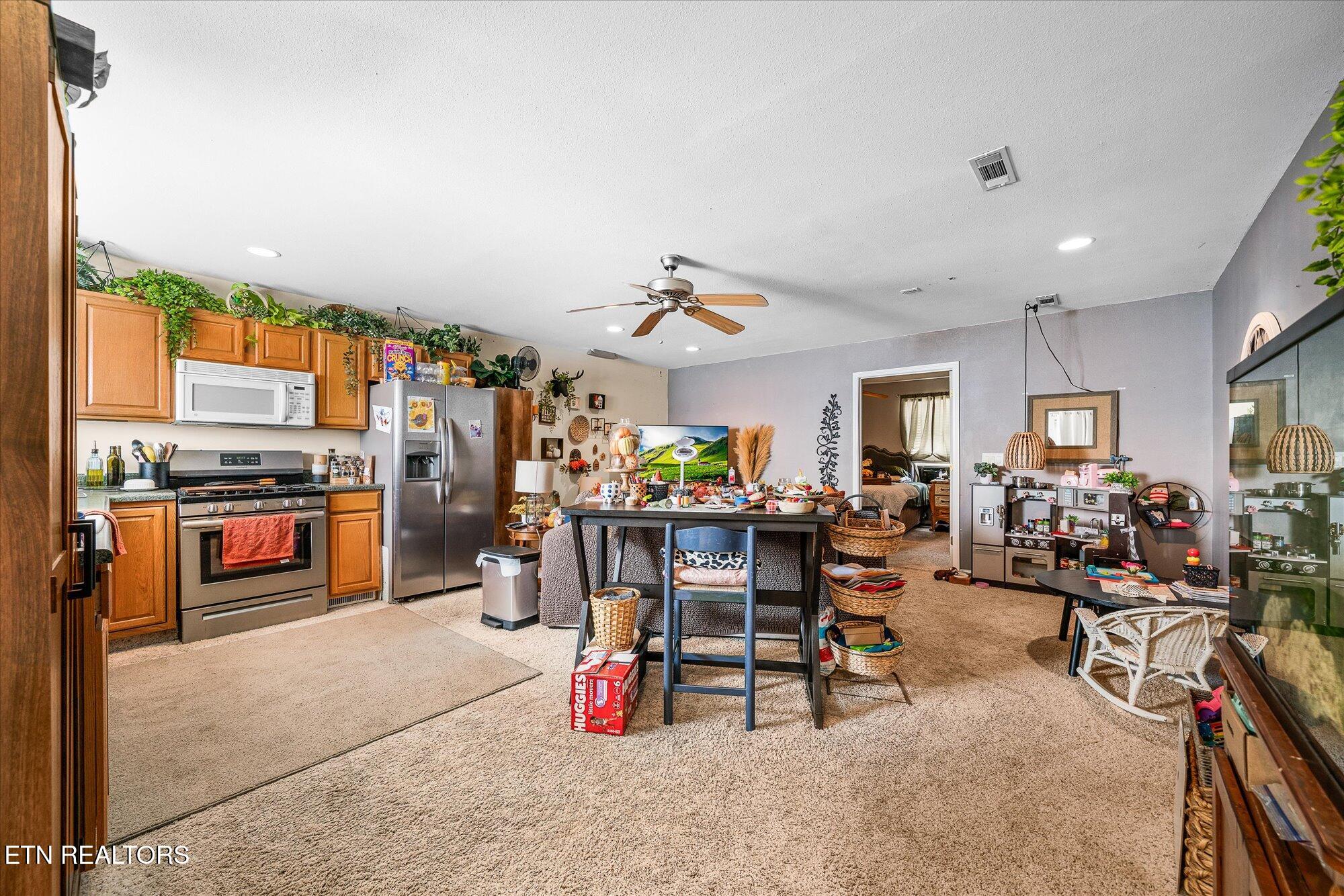 82 Browns Gap Road Crossville TN 38555
