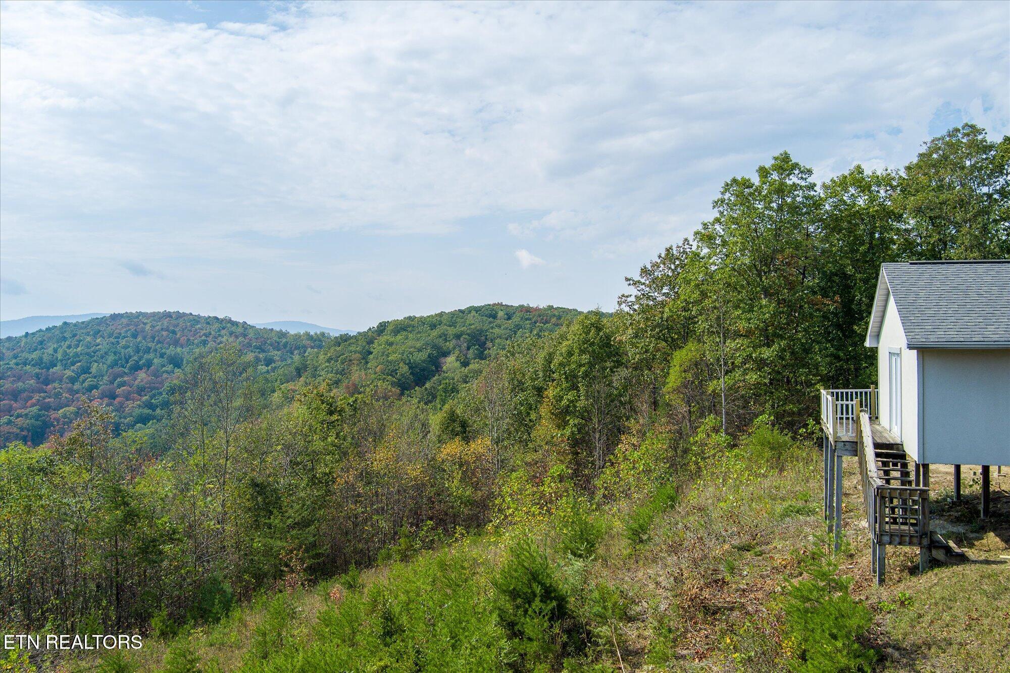 82 Browns Gap Road Crossville TN 38555