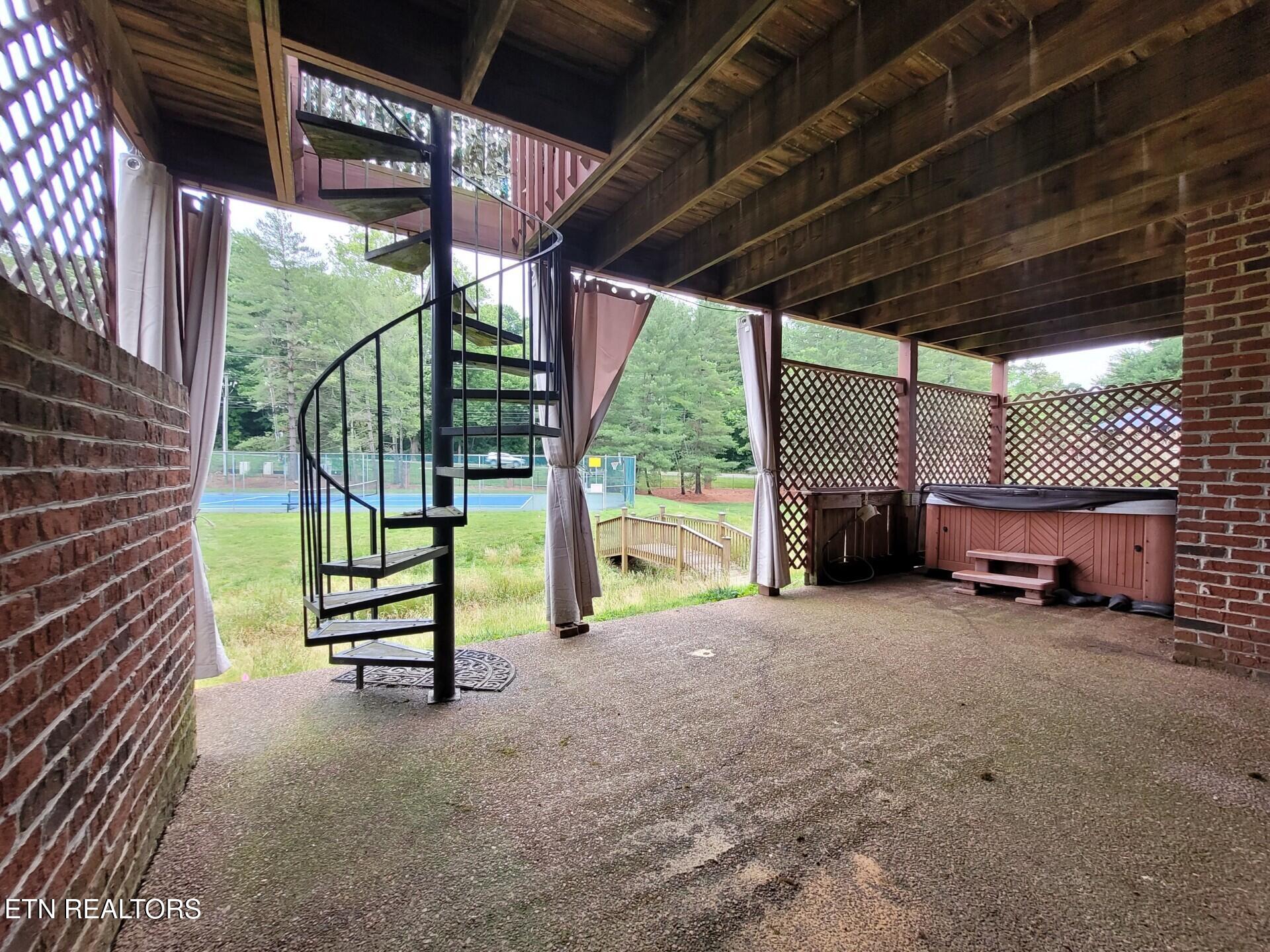 8542 Oxford Drive Knoxville TN 37922