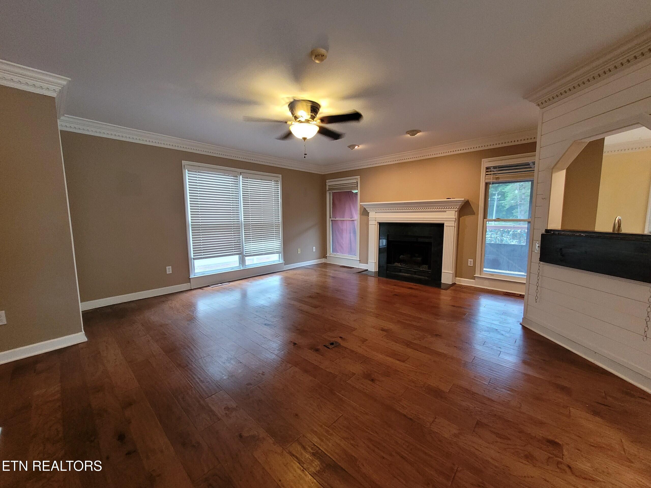 8542 Oxford Drive Knoxville TN 37922