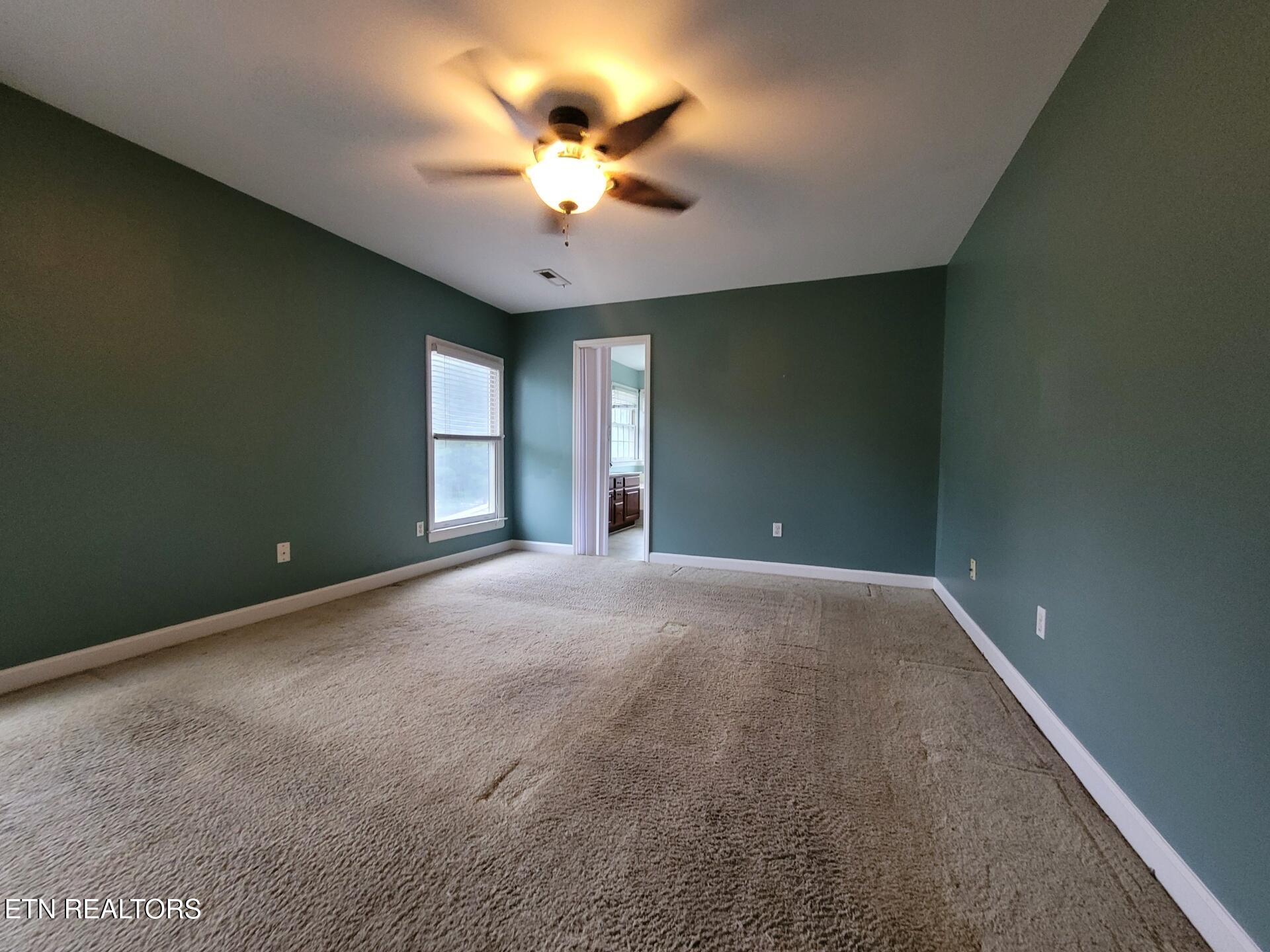 8542 Oxford Drive Knoxville TN 37922