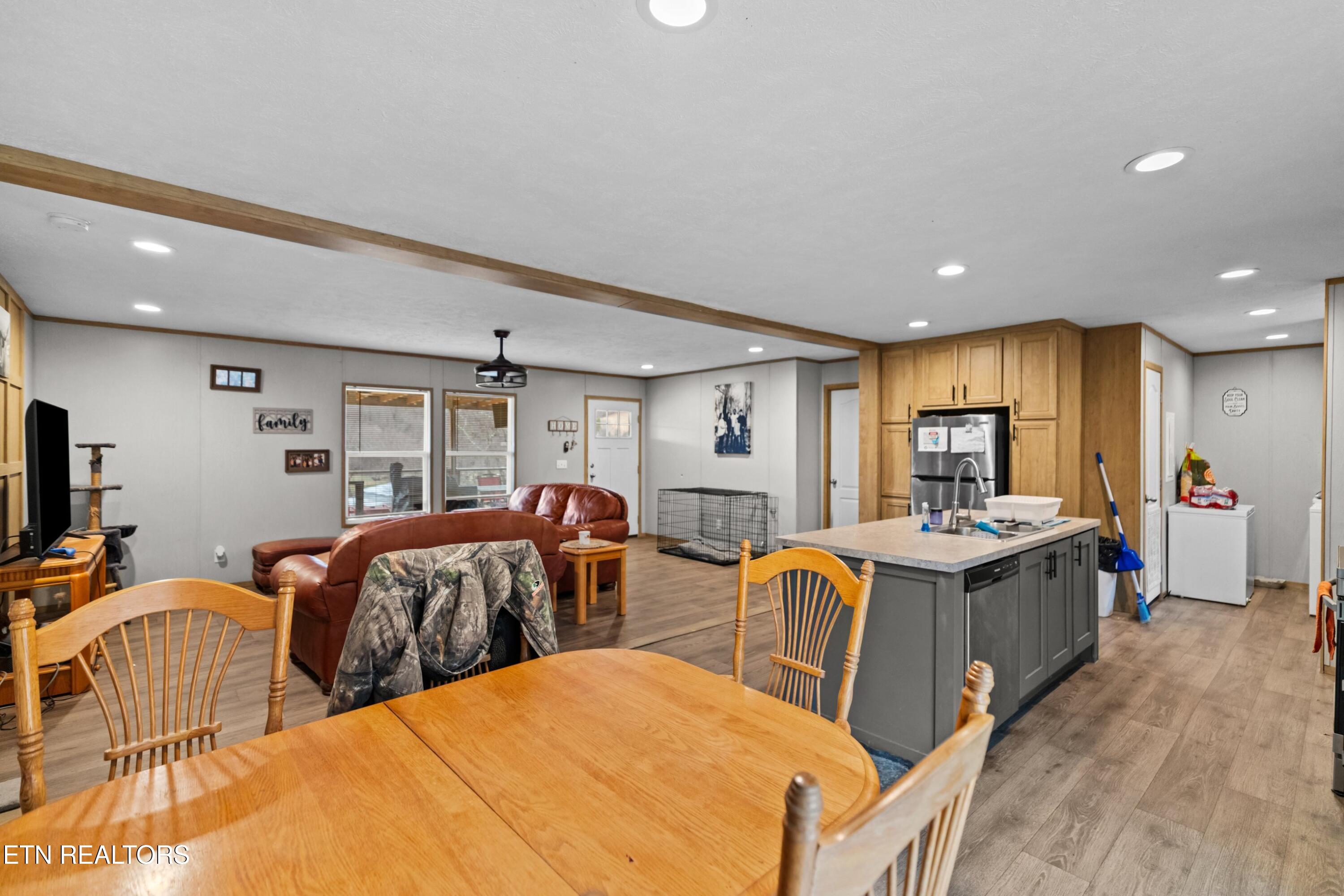 612 Grassy Valley Road Whitesburg TN 37891