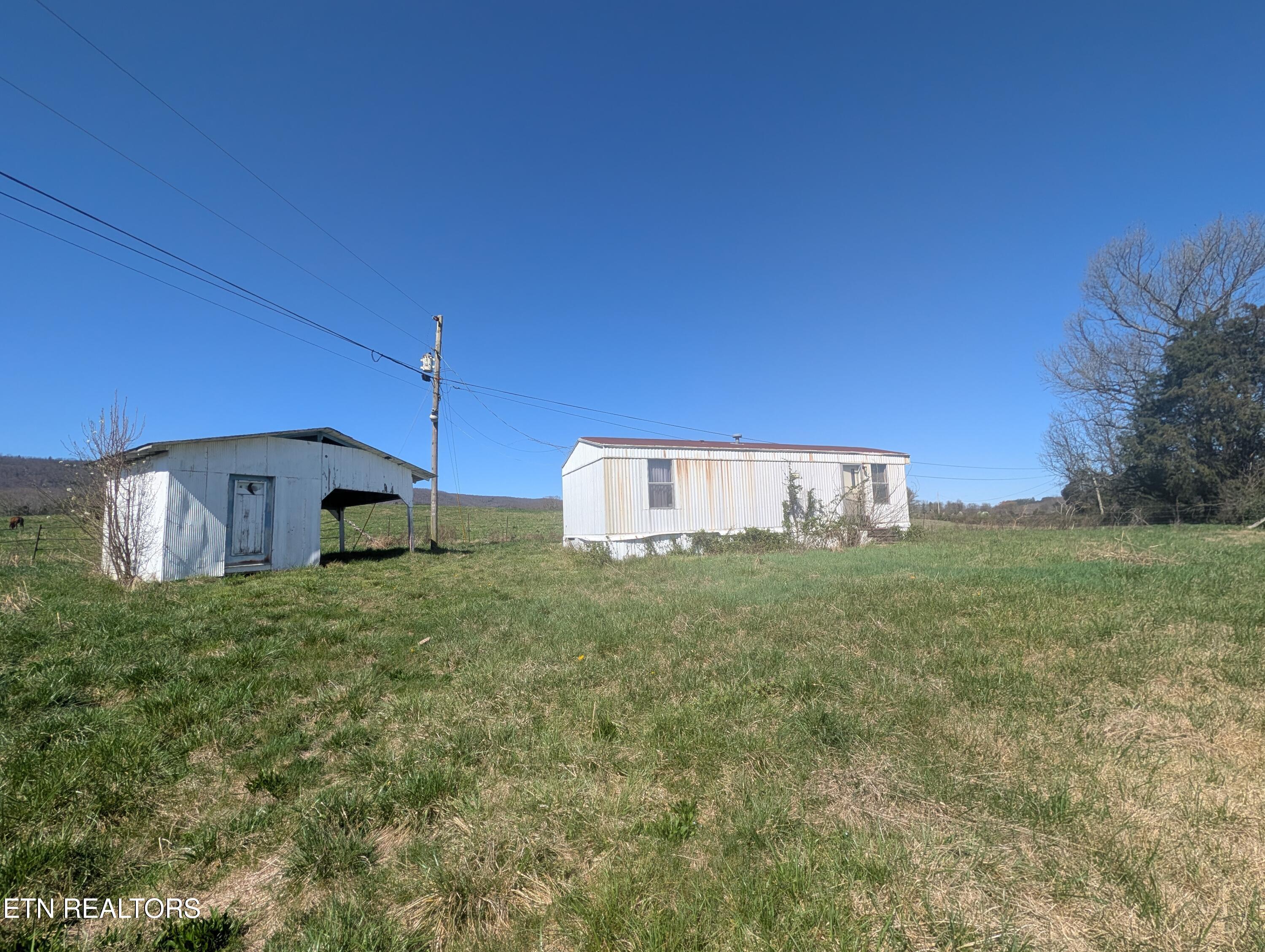 4637 Ideal Valley Road Spring City TN 37381