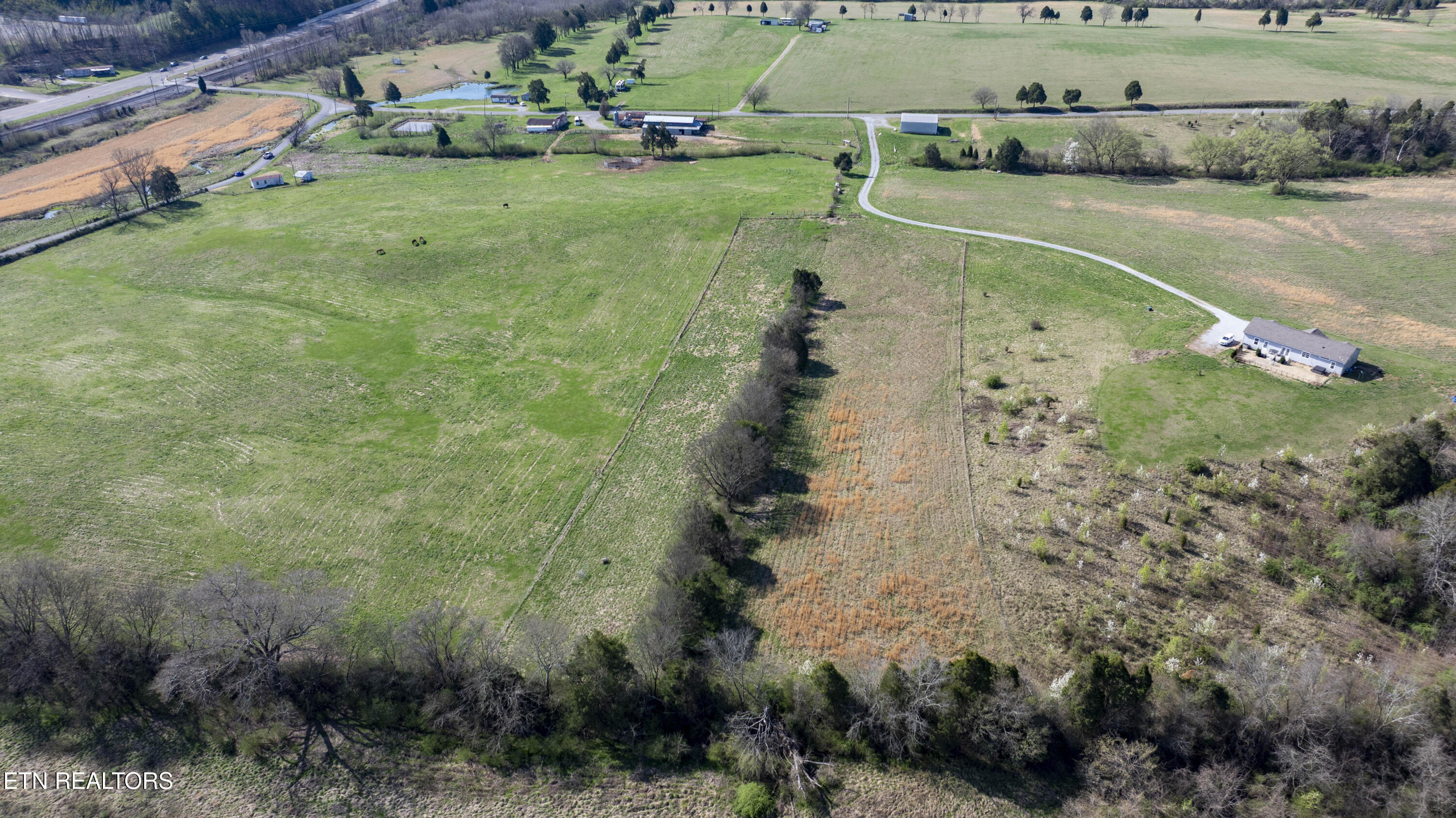 4637 Ideal Valley Road Spring City TN 37381