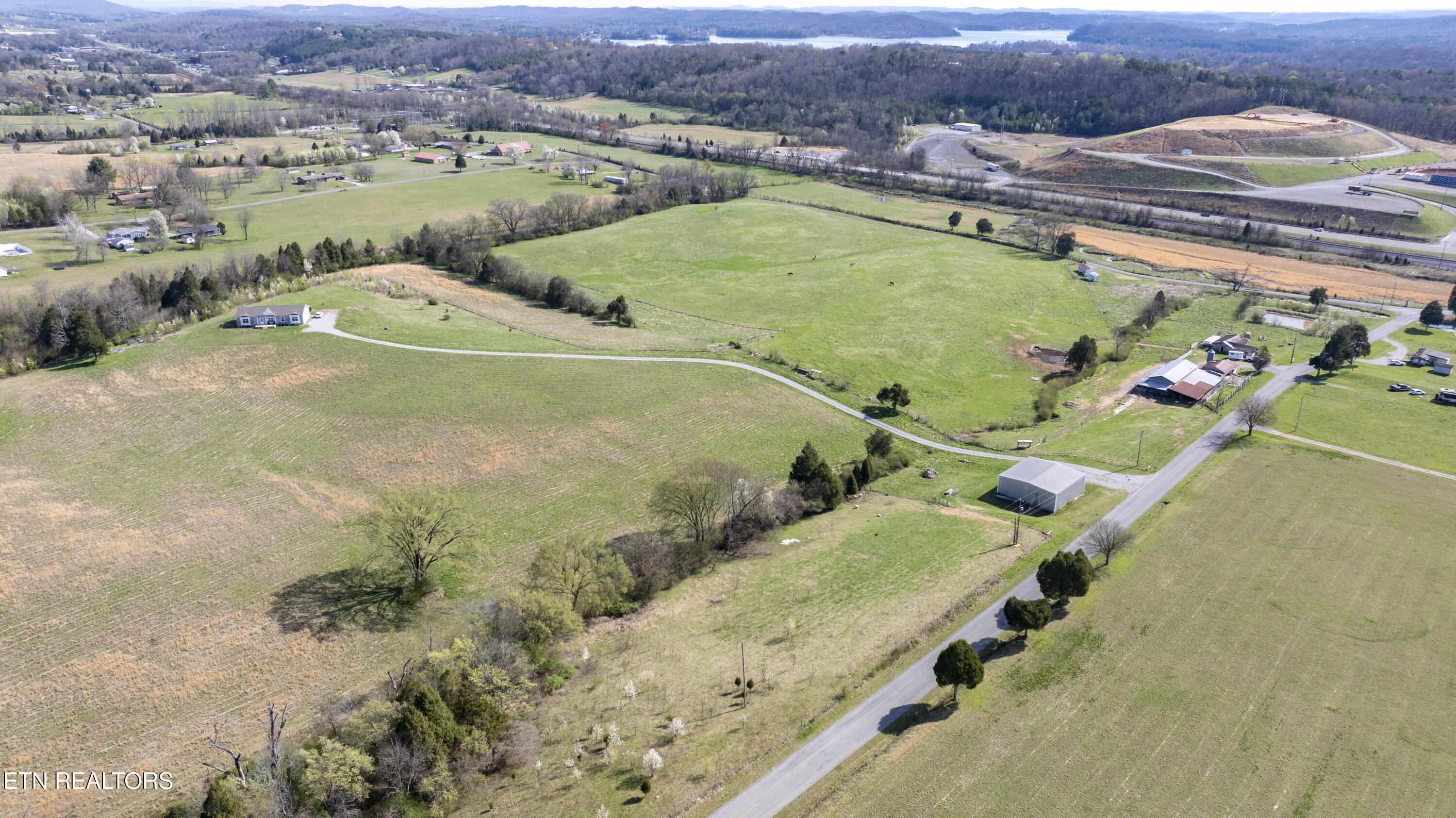 4637 Ideal Valley Road Spring City TN 37381