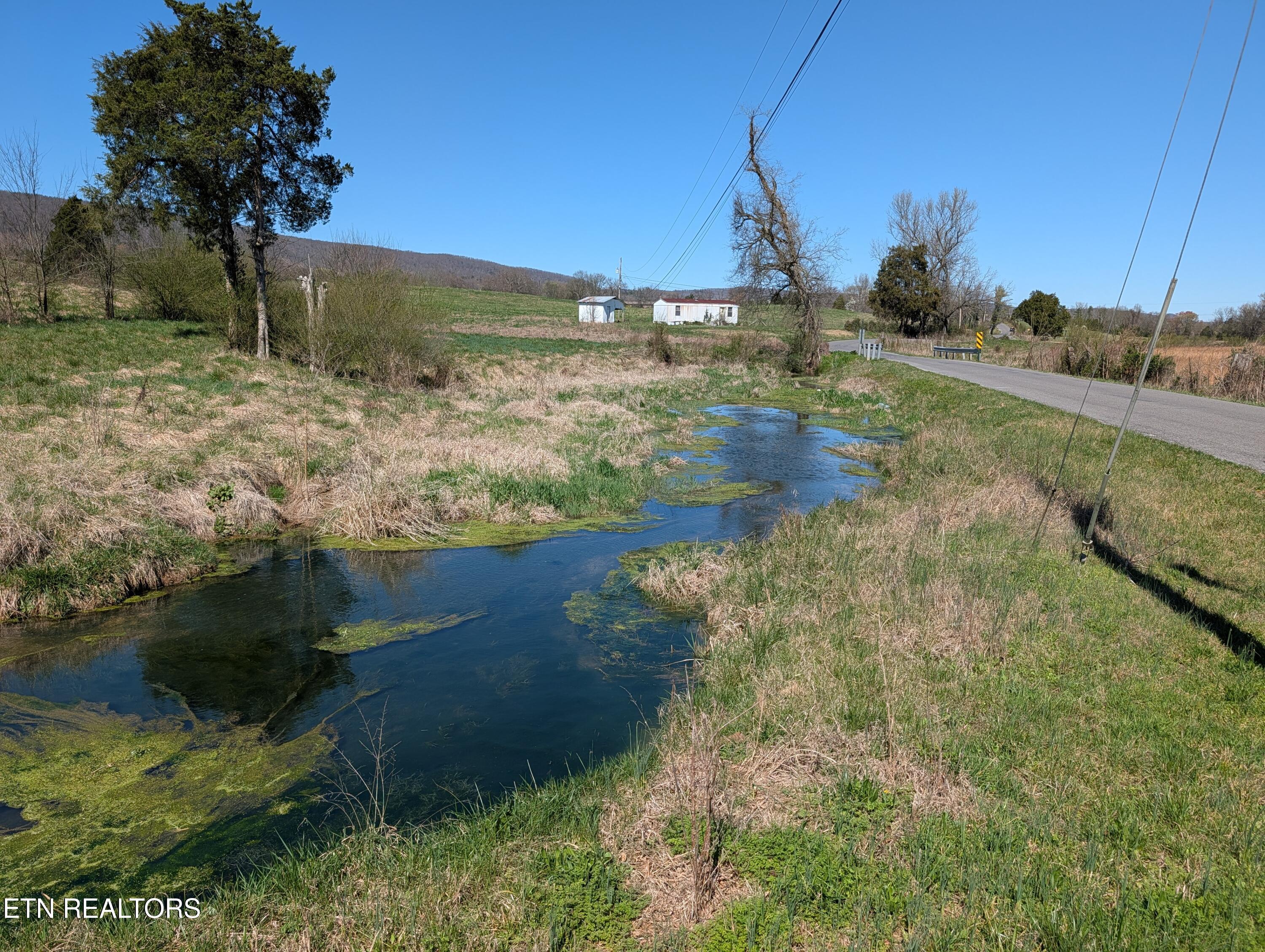 4637 Ideal Valley Road Spring City TN 37381