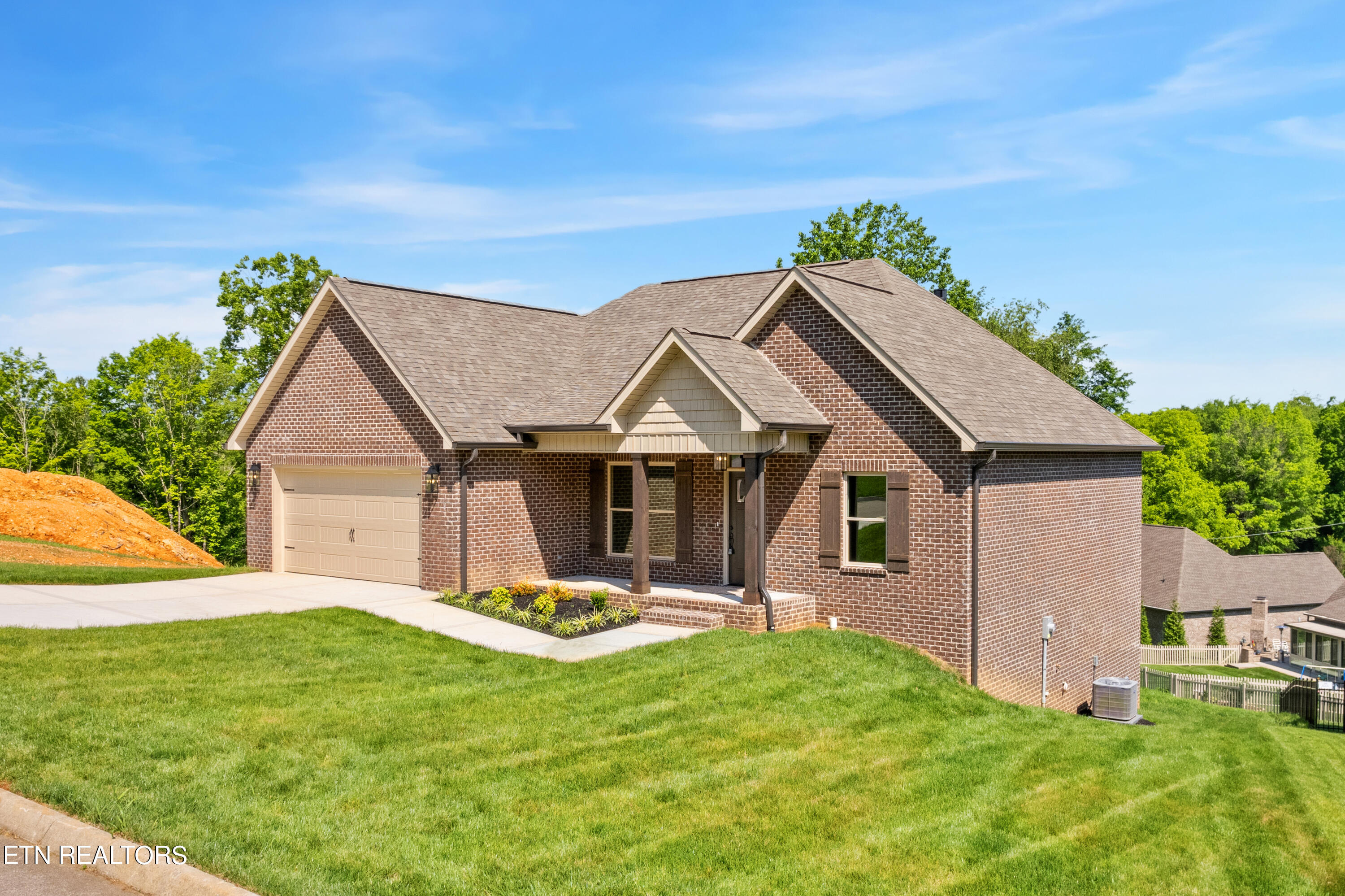 686 Carrington Boulevard Lenoir City TN 37771