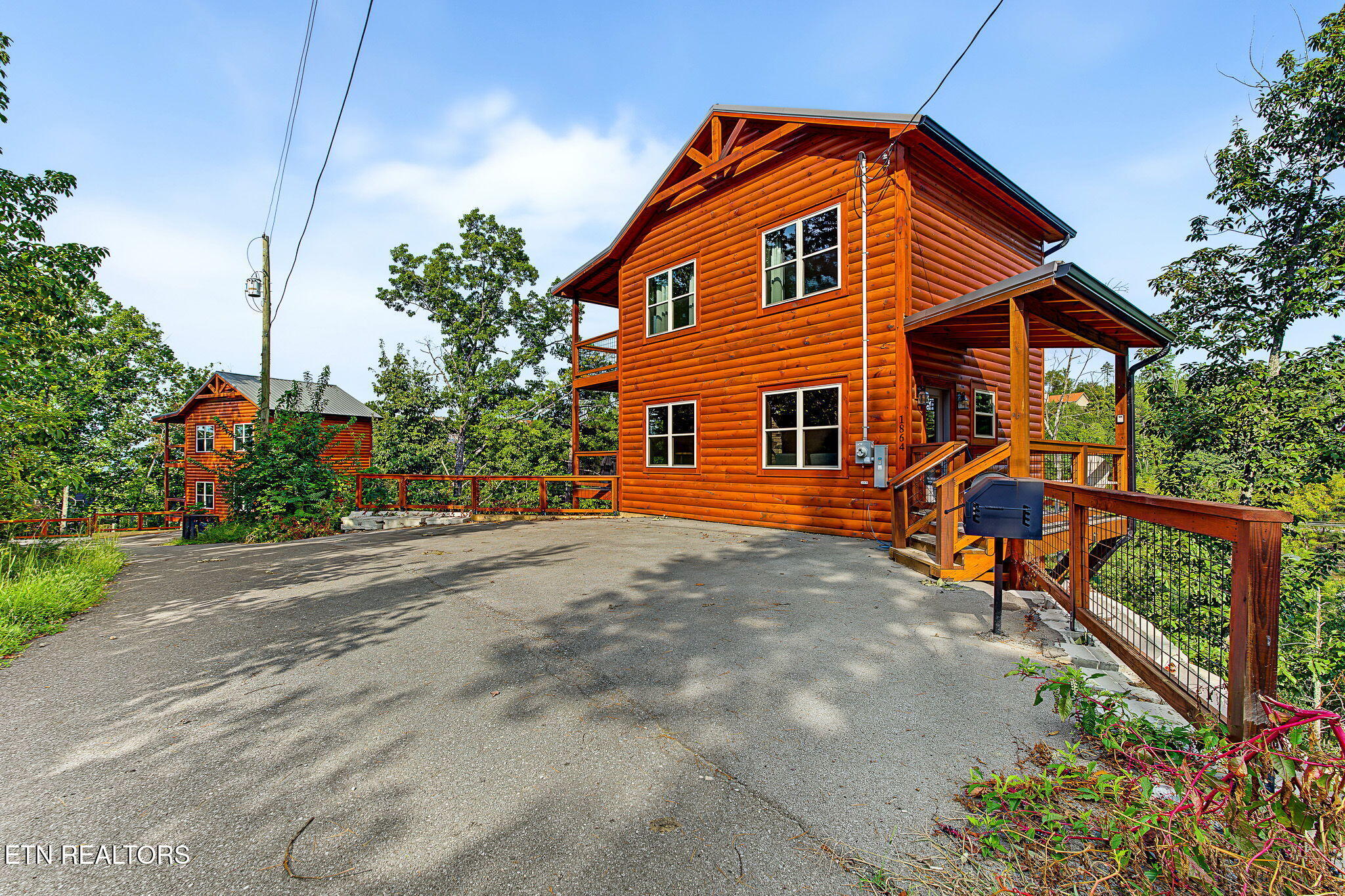 1864 Blue Tick Way Sevierville TN 37876