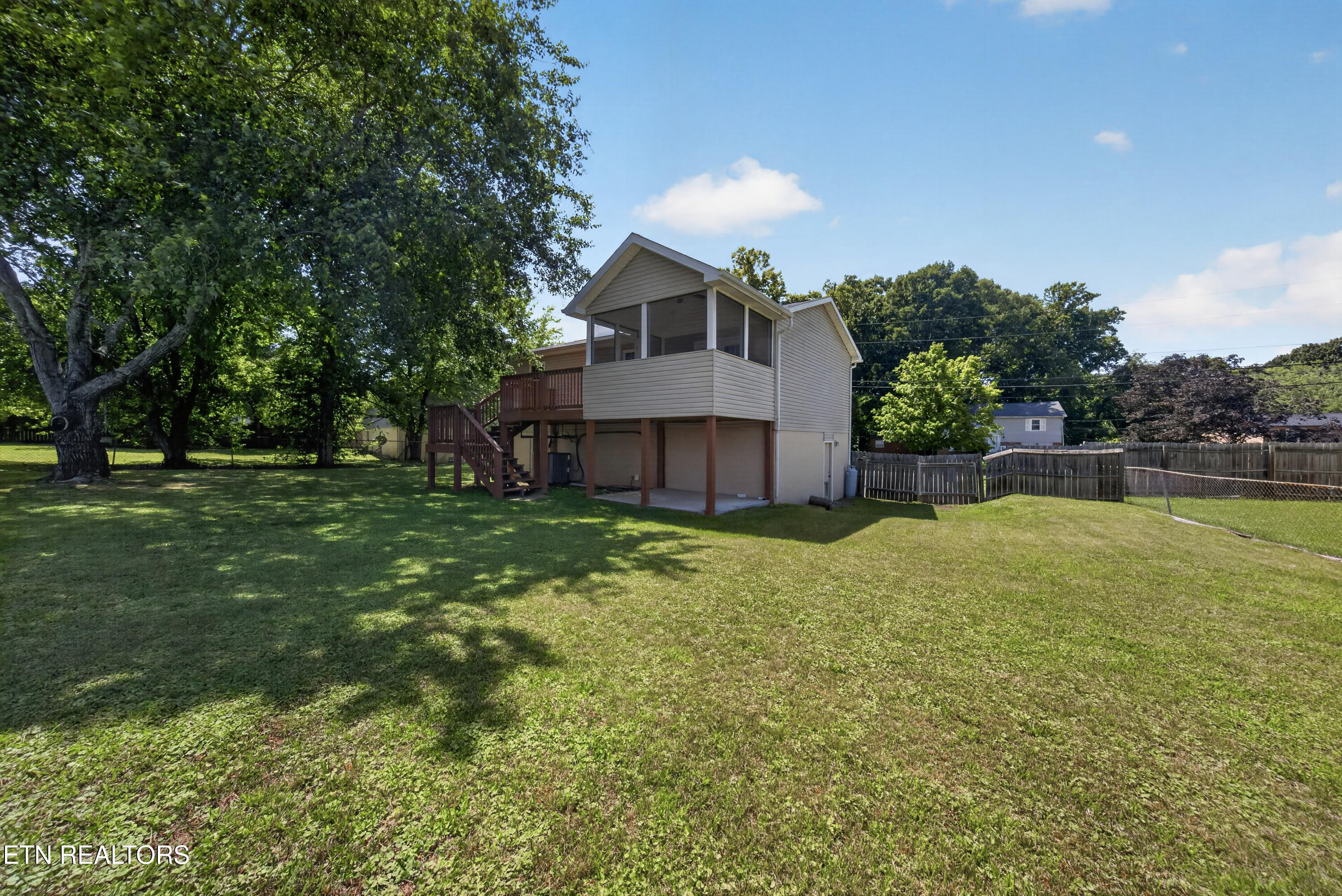 10004 Branchview Drive Knoxville TN 37932