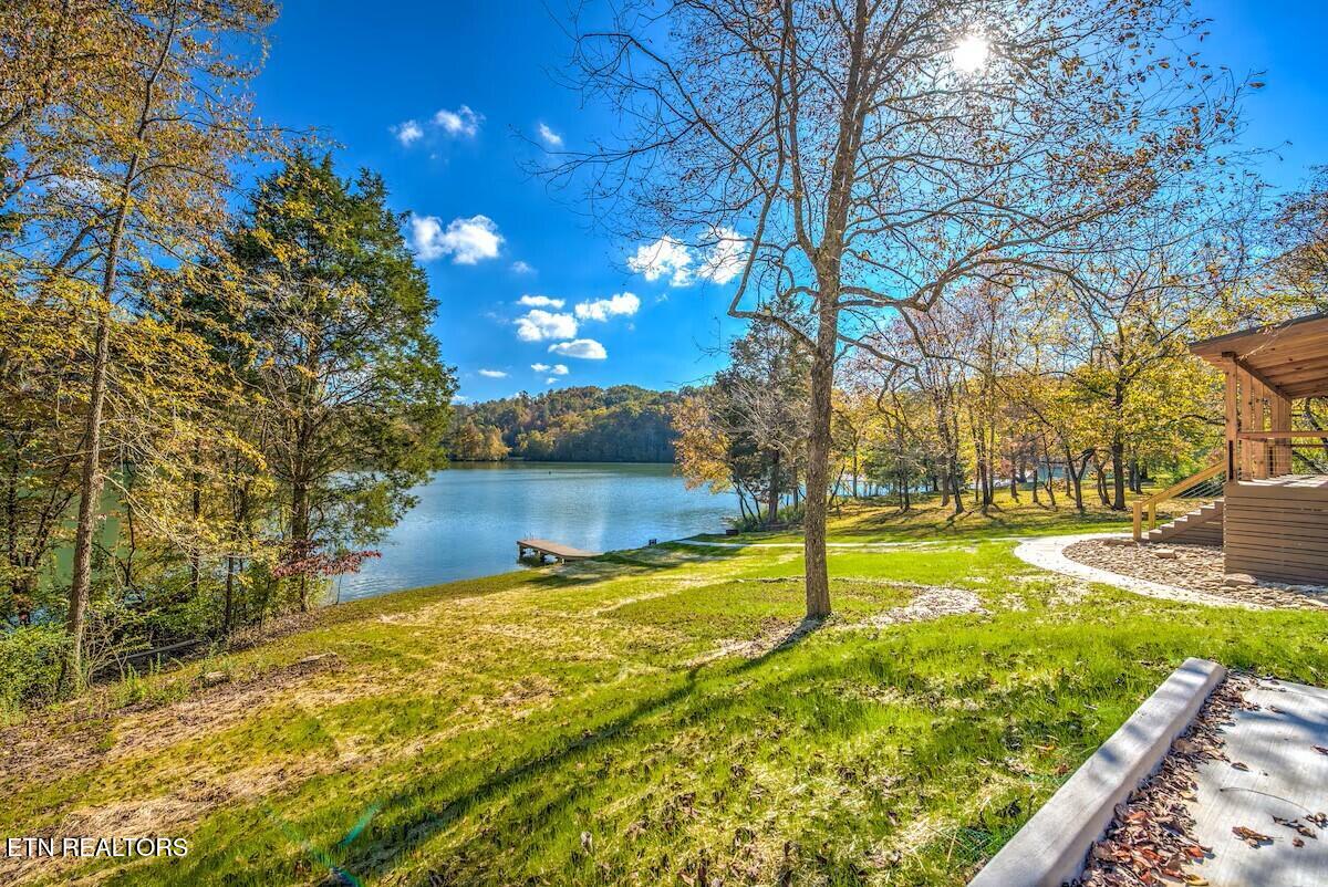 408 Lakecrest Drive Harriman TN 37748