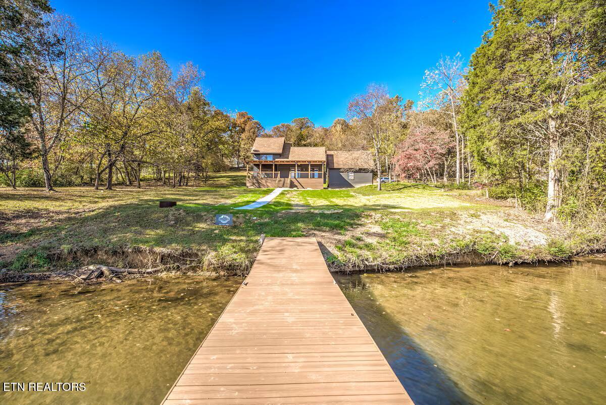 408 Lakecrest Drive Harriman TN 37748