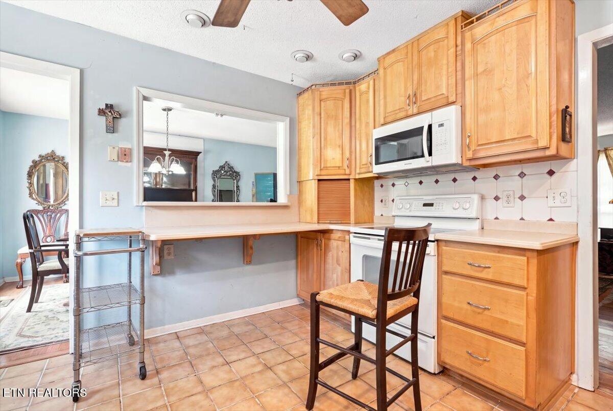 1909 Grenada Boulevard Knoxville TN 37922