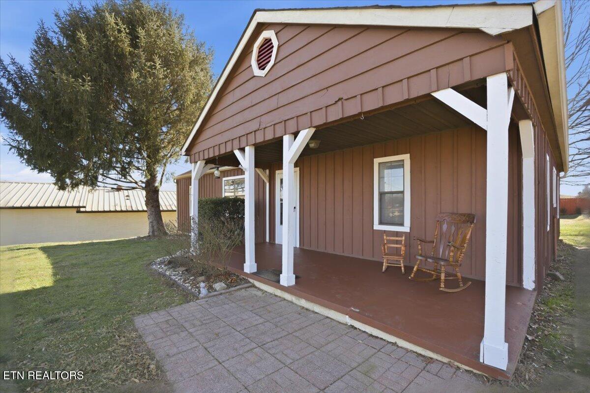 1211 Foch Street Maryville TN 37801