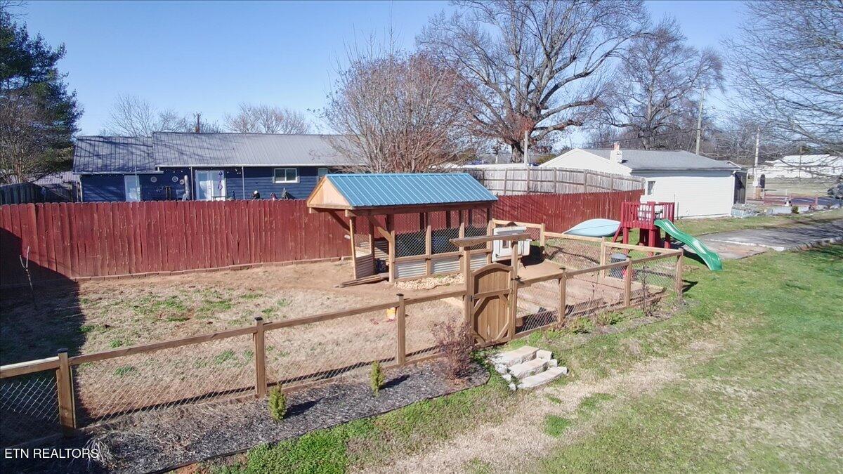 1211 Foch Street Maryville TN 37801