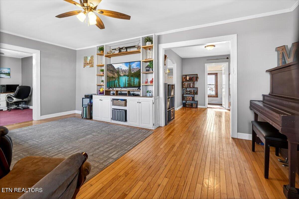 1211 Foch Street Maryville TN 37801