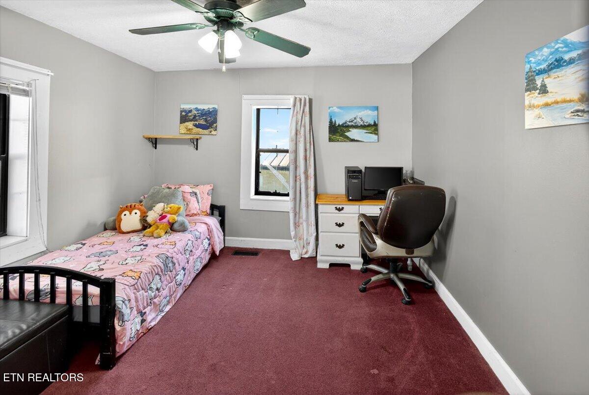 1211 Foch Street Maryville TN 37801