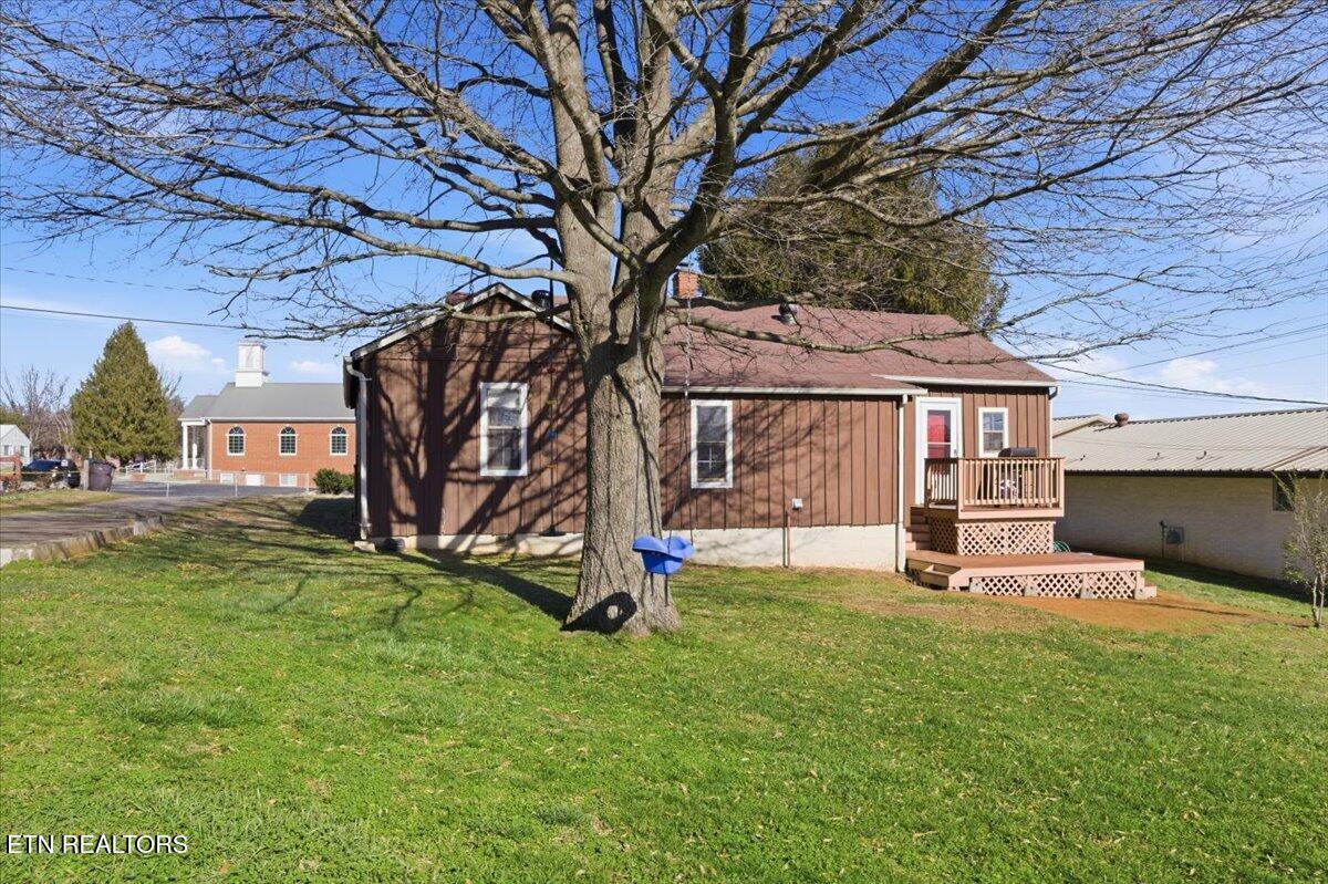 1211 Foch Street Maryville TN 37801