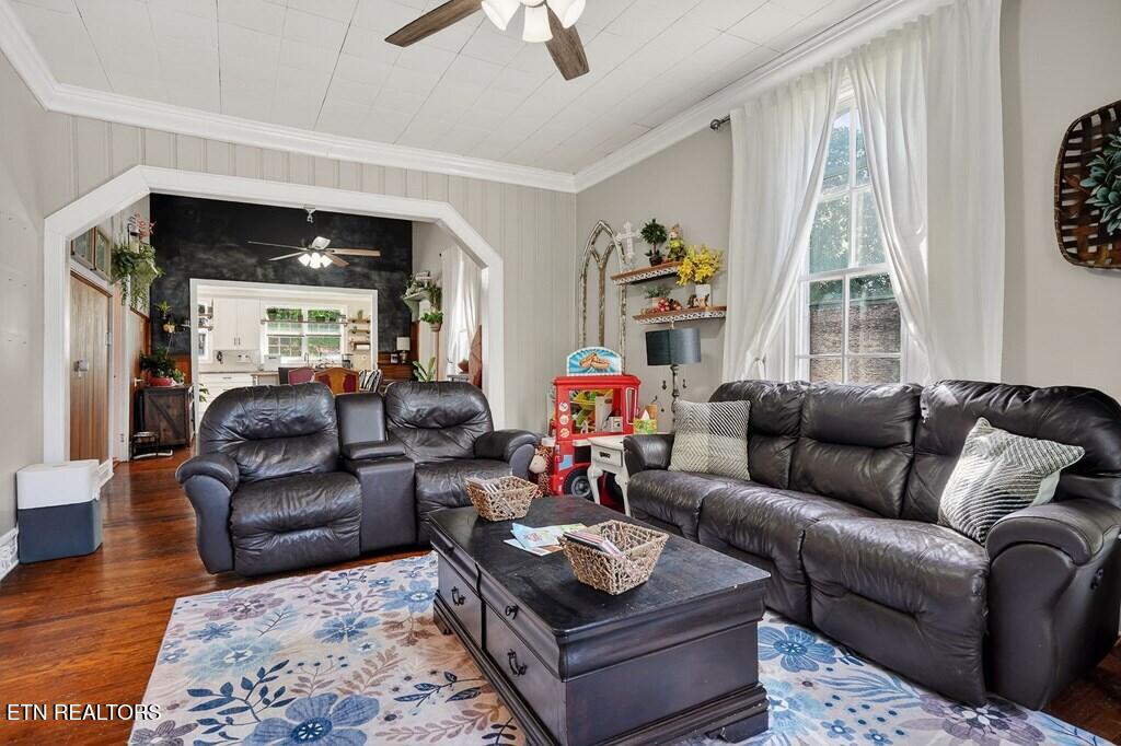 105 Roberts Street Livingston TN 38570