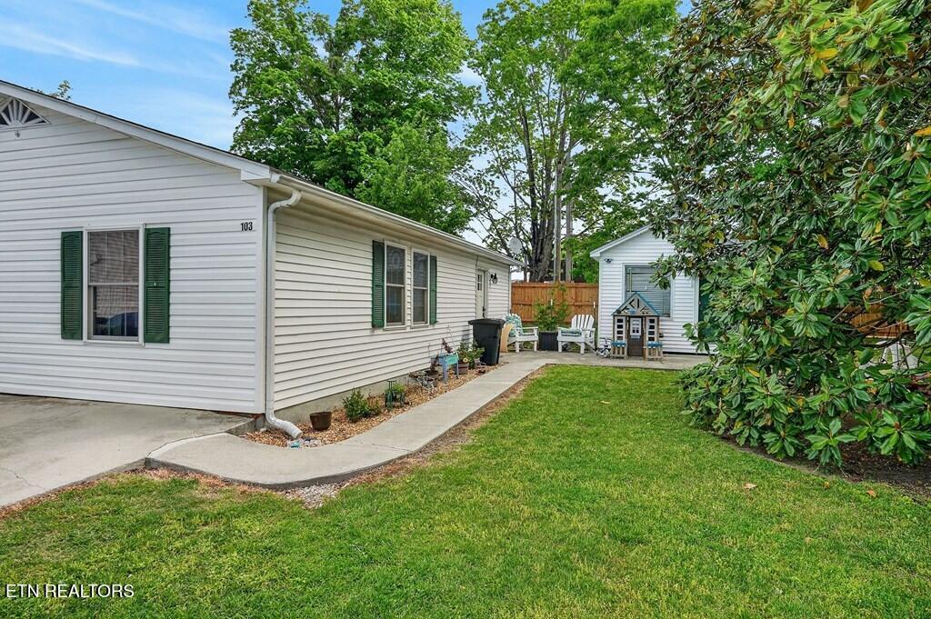 105 Roberts Street Livingston TN 38570