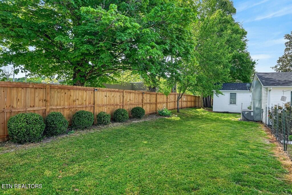 105 Roberts Street Livingston TN 38570