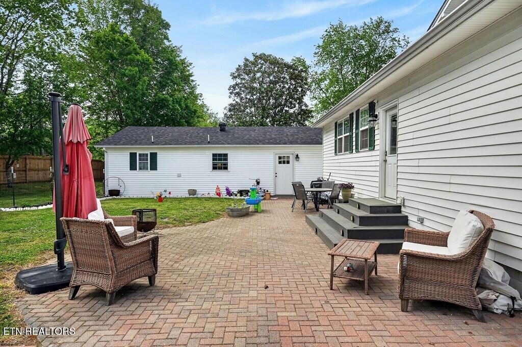 105 Roberts Street Livingston TN 38570
