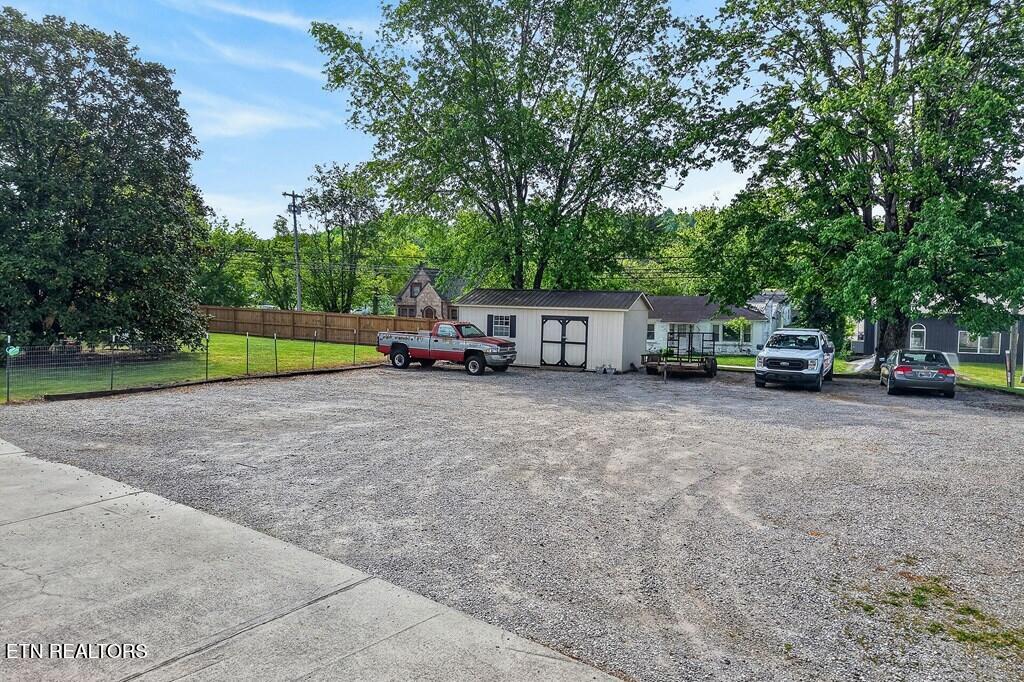 105 Roberts Street Livingston TN 38570