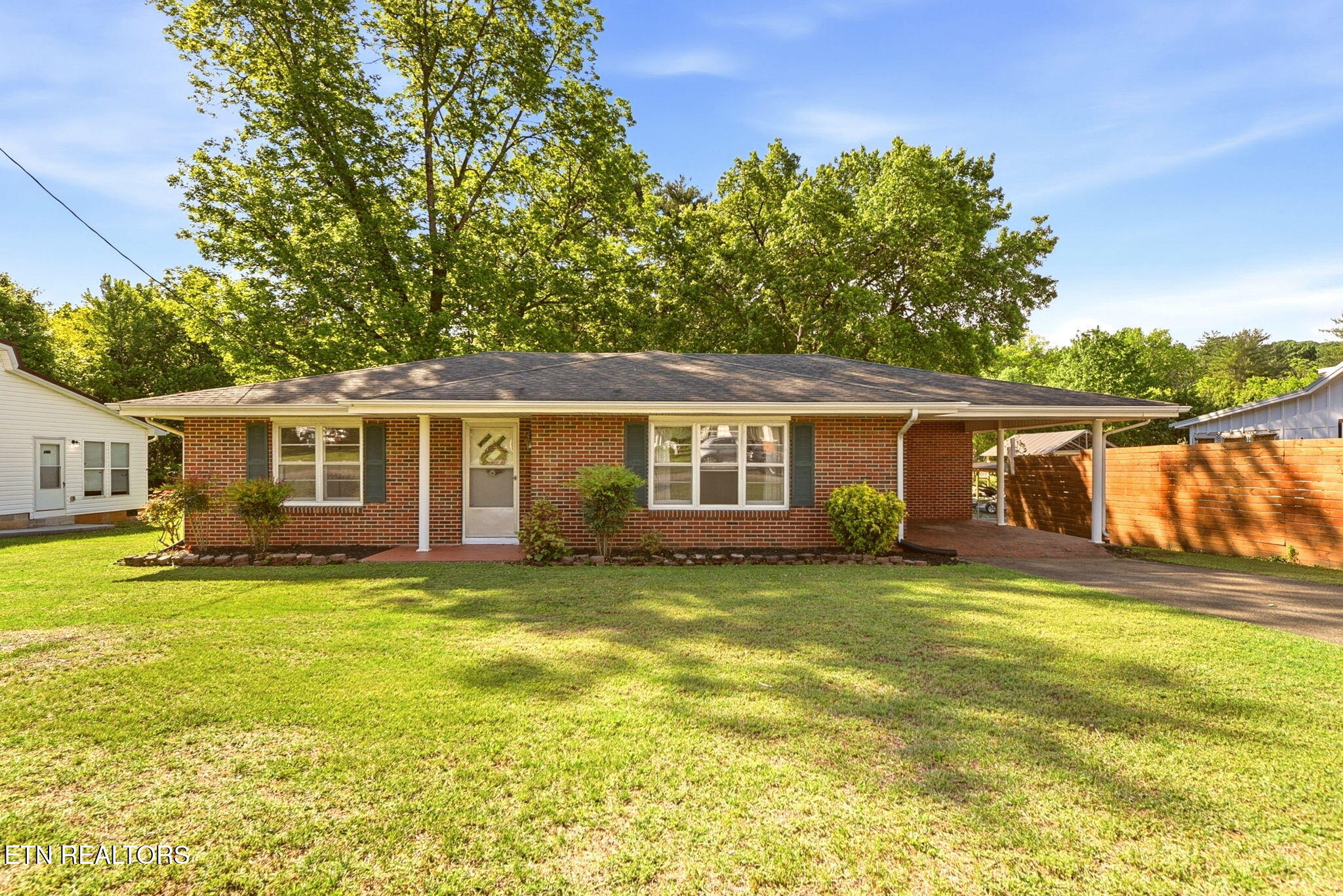 205 W Main Street Niota TN 37826