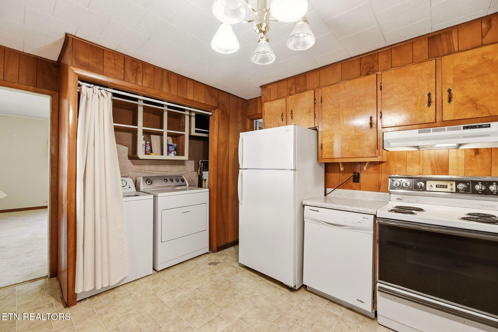 205 W Main Street Niota TN 37826