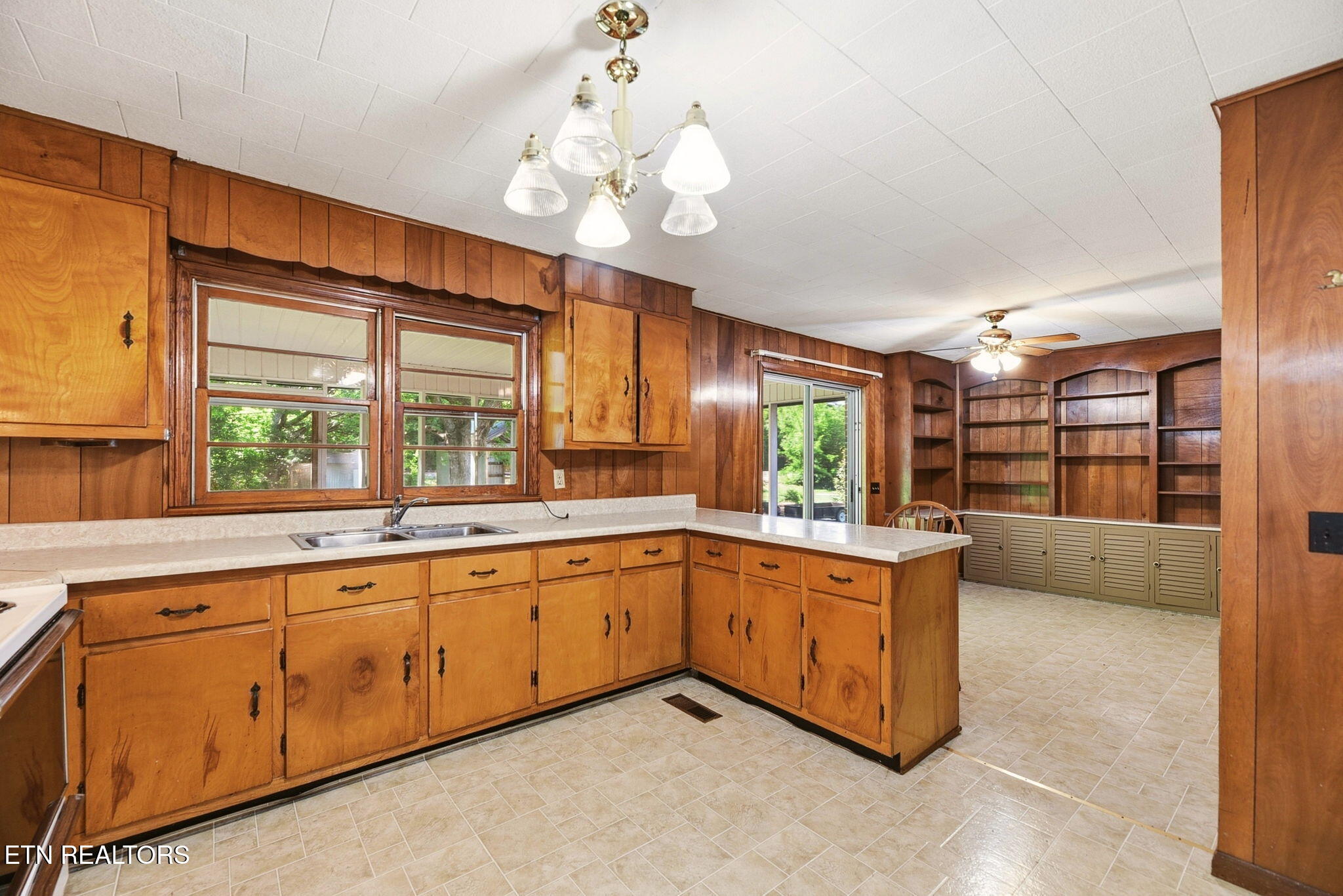 205 W Main Street Niota TN 37826