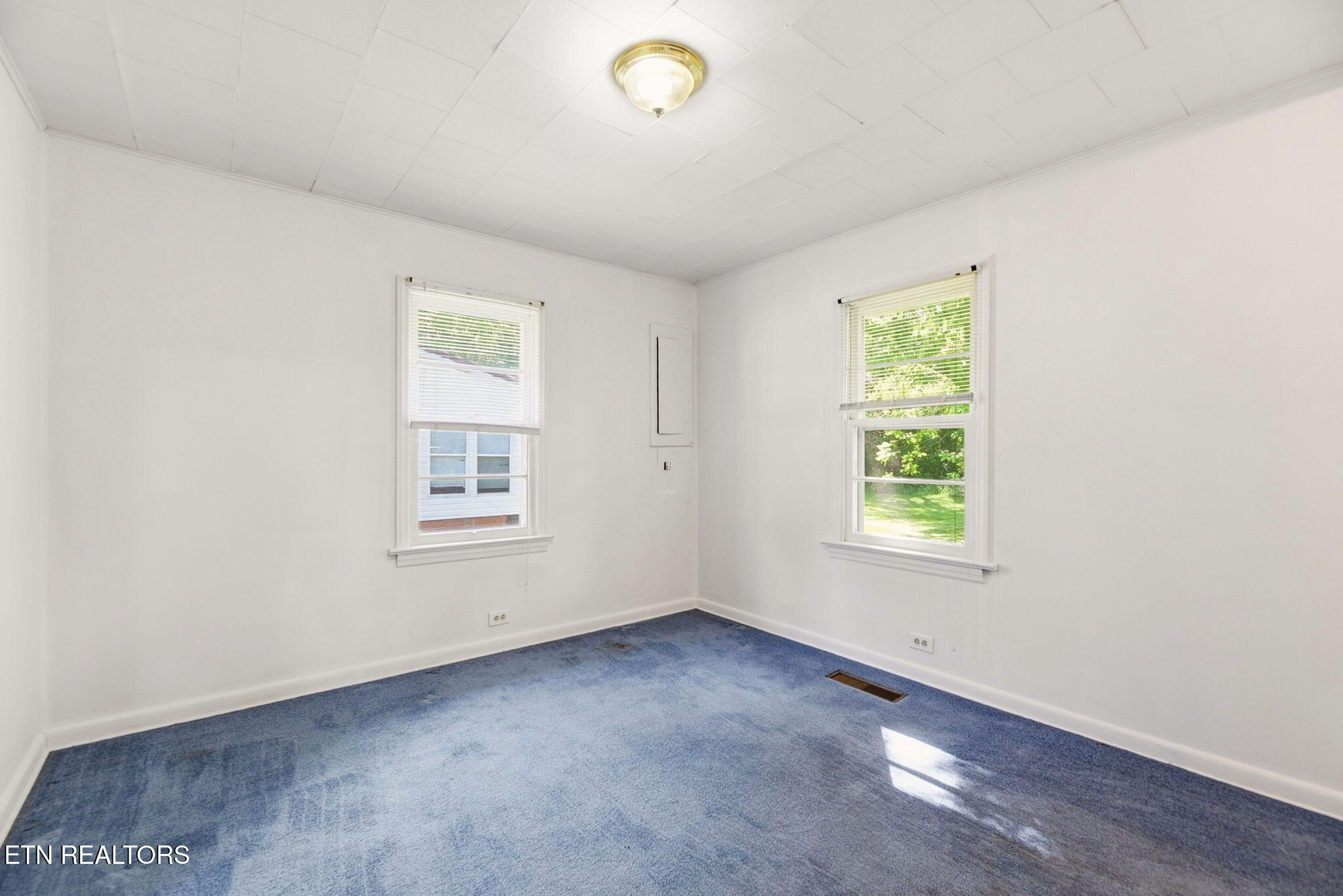 205 W Main Street Niota TN 37826