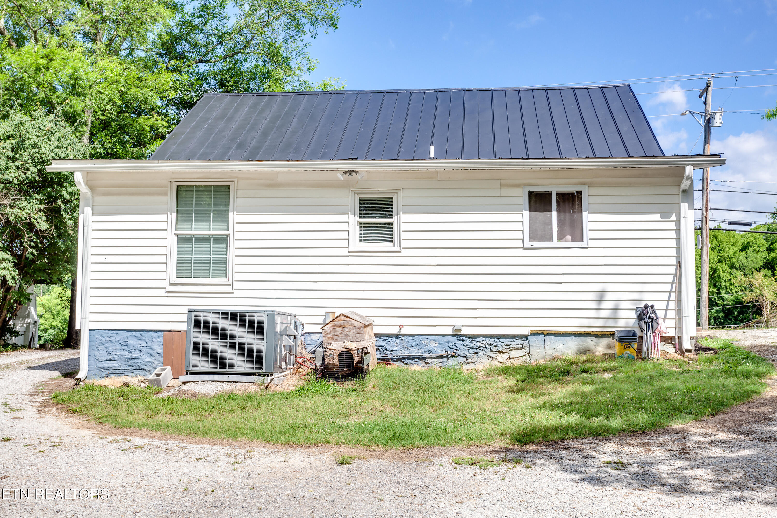 721 N Charles G Seivers Boulevard Clinton TN 37716