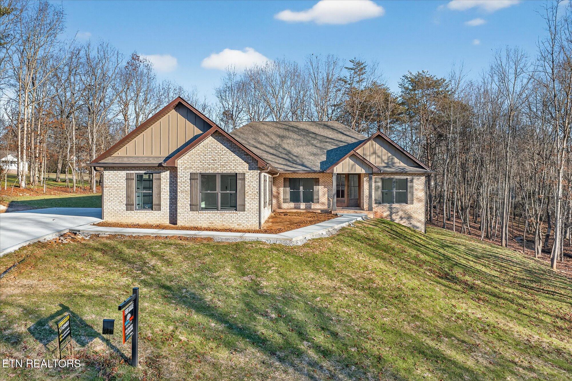 138 Magnolia Lane Crossville TN 38555
