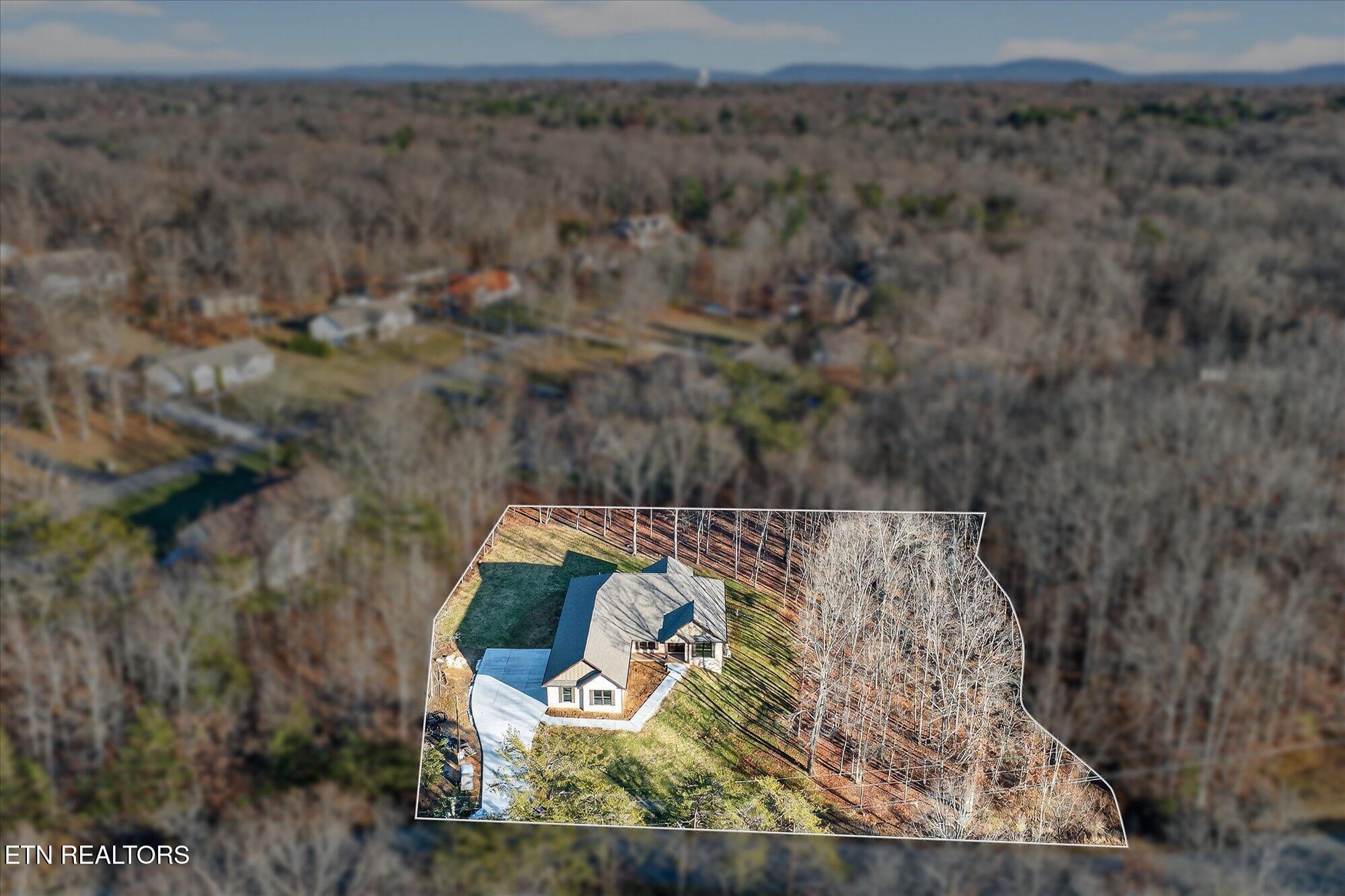 138 Magnolia Lane Crossville TN 38555