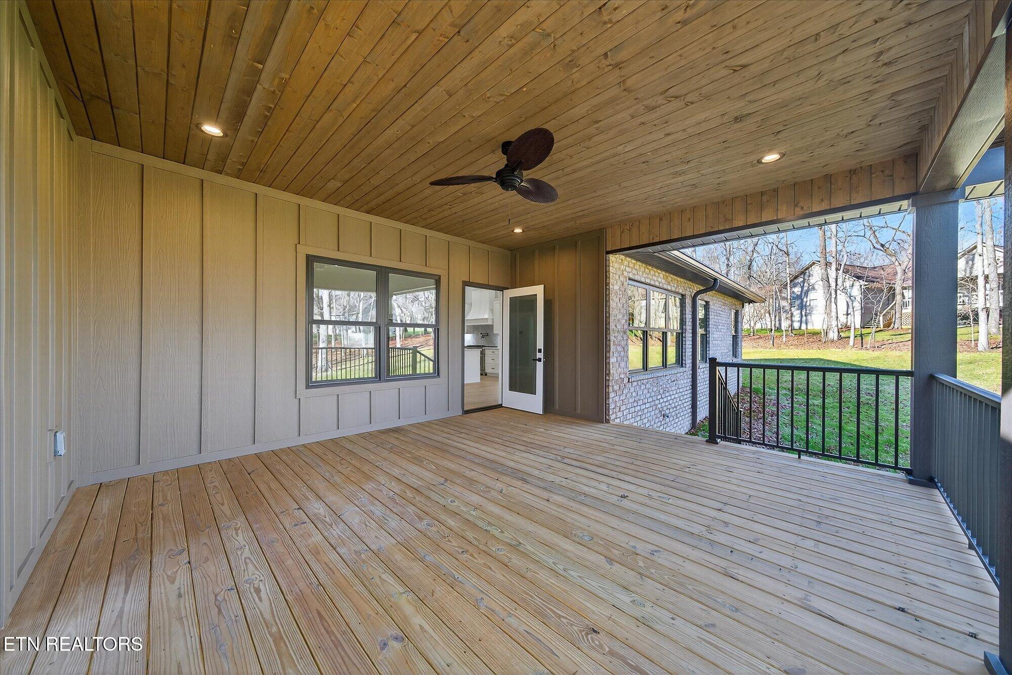 138 Magnolia Lane Crossville TN 38555