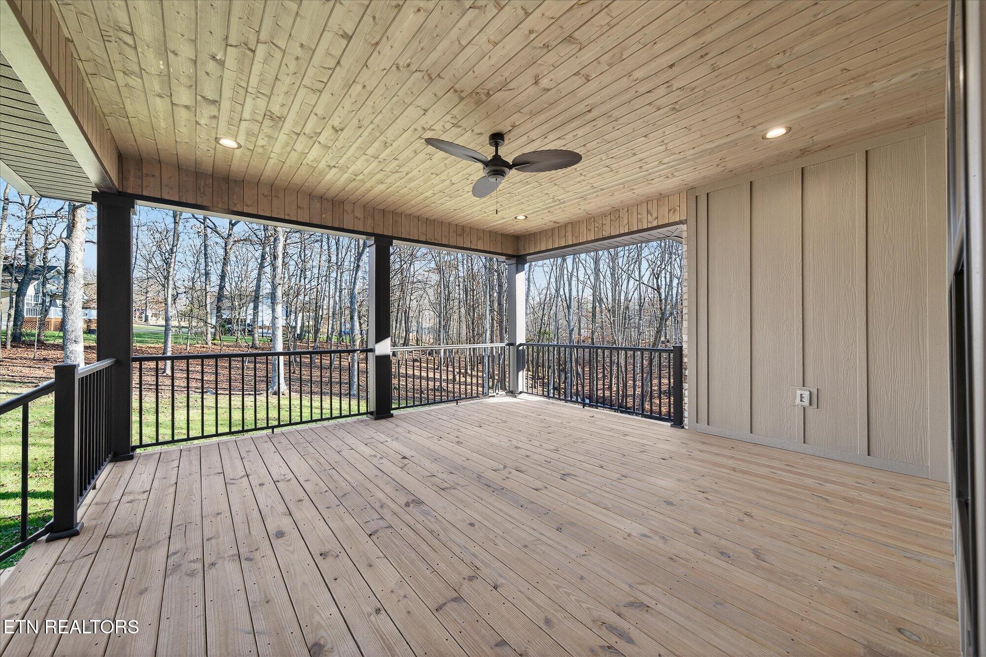 138 Magnolia Lane Crossville TN 38555