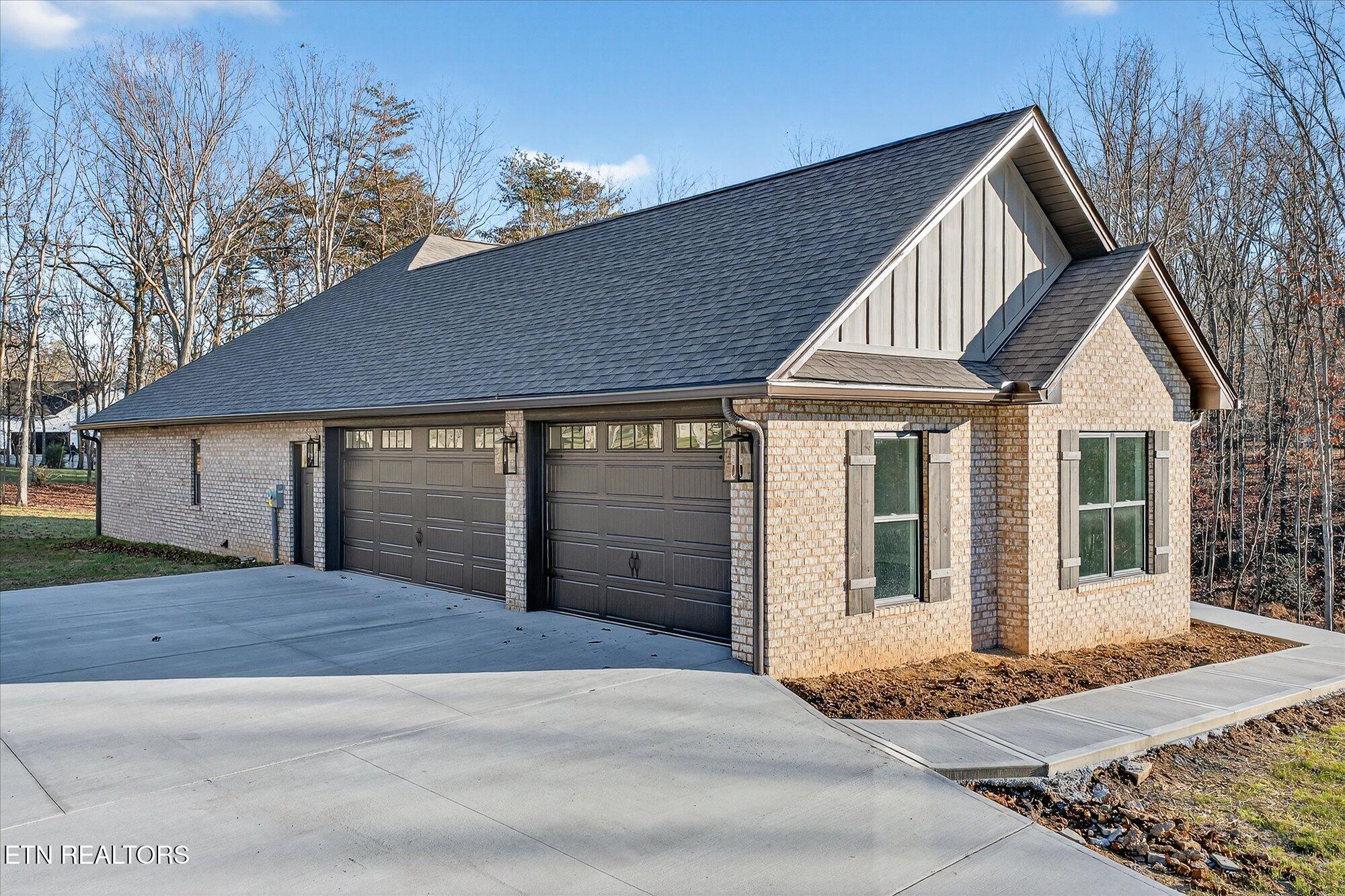 138 Magnolia Lane Crossville TN 38555