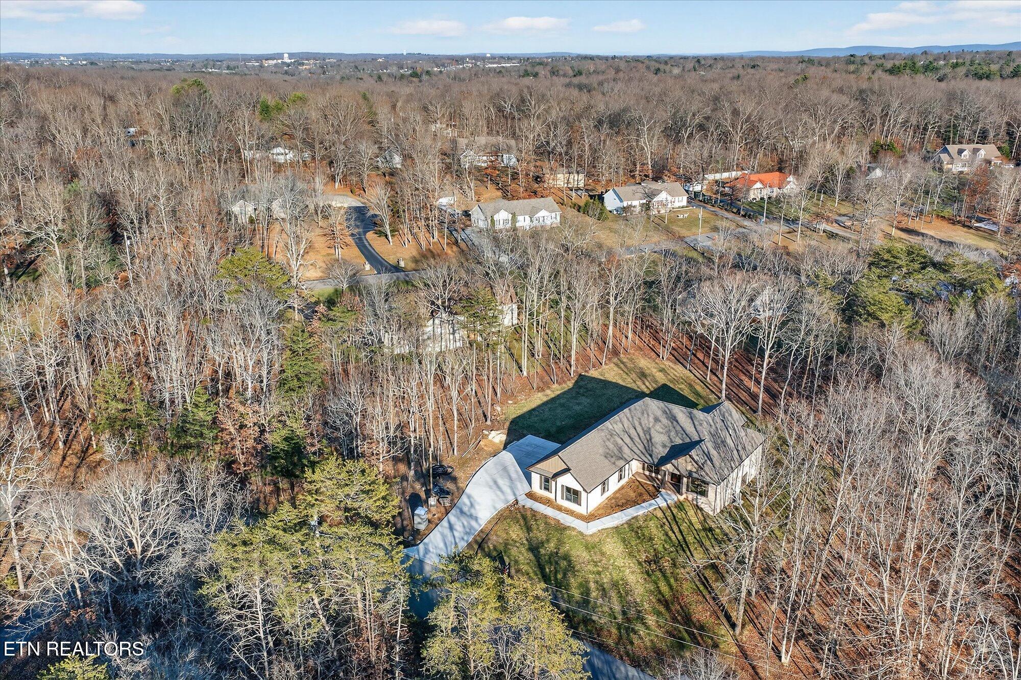 138 Magnolia Lane Crossville TN 38555