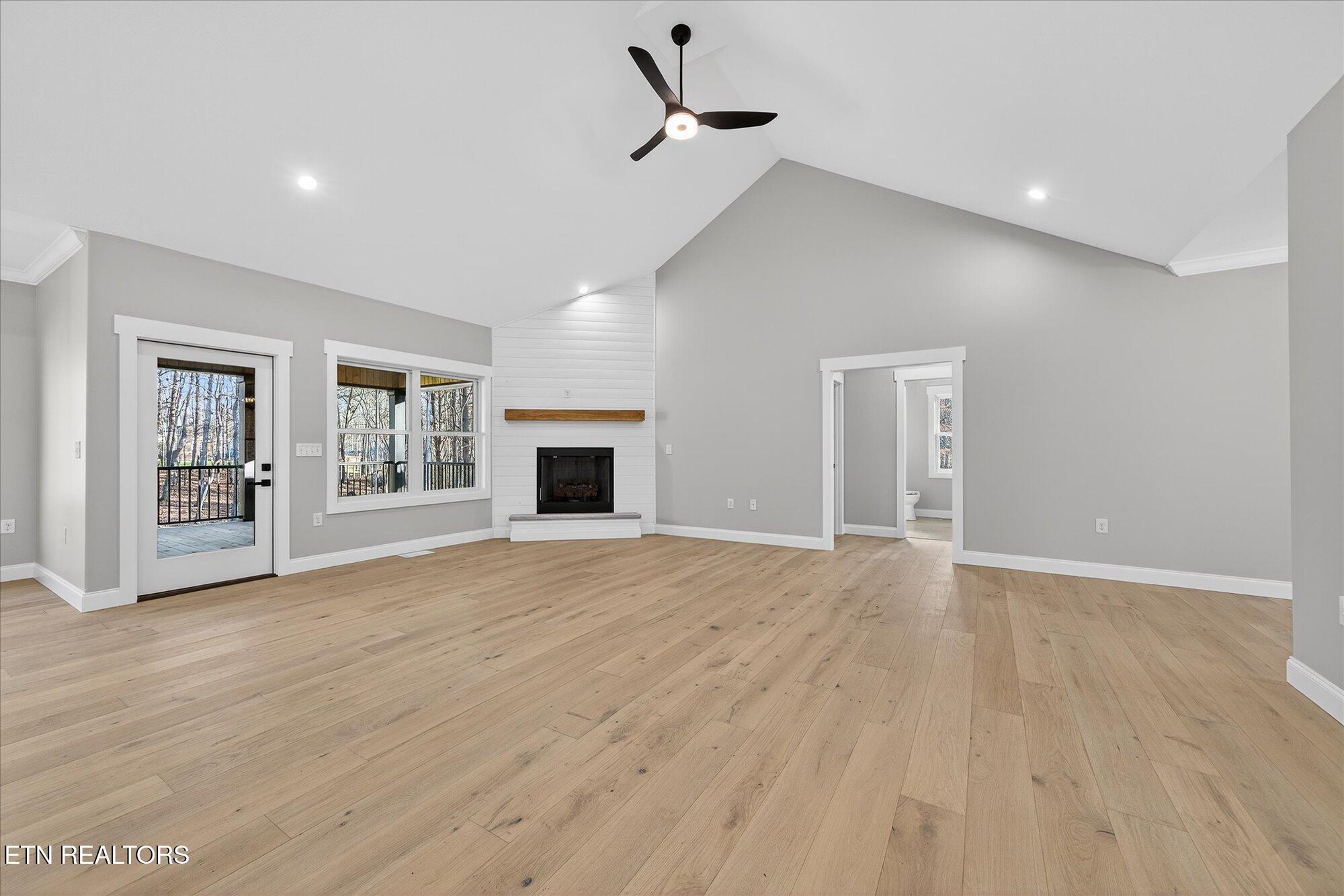 138 Magnolia Lane Crossville TN 38555