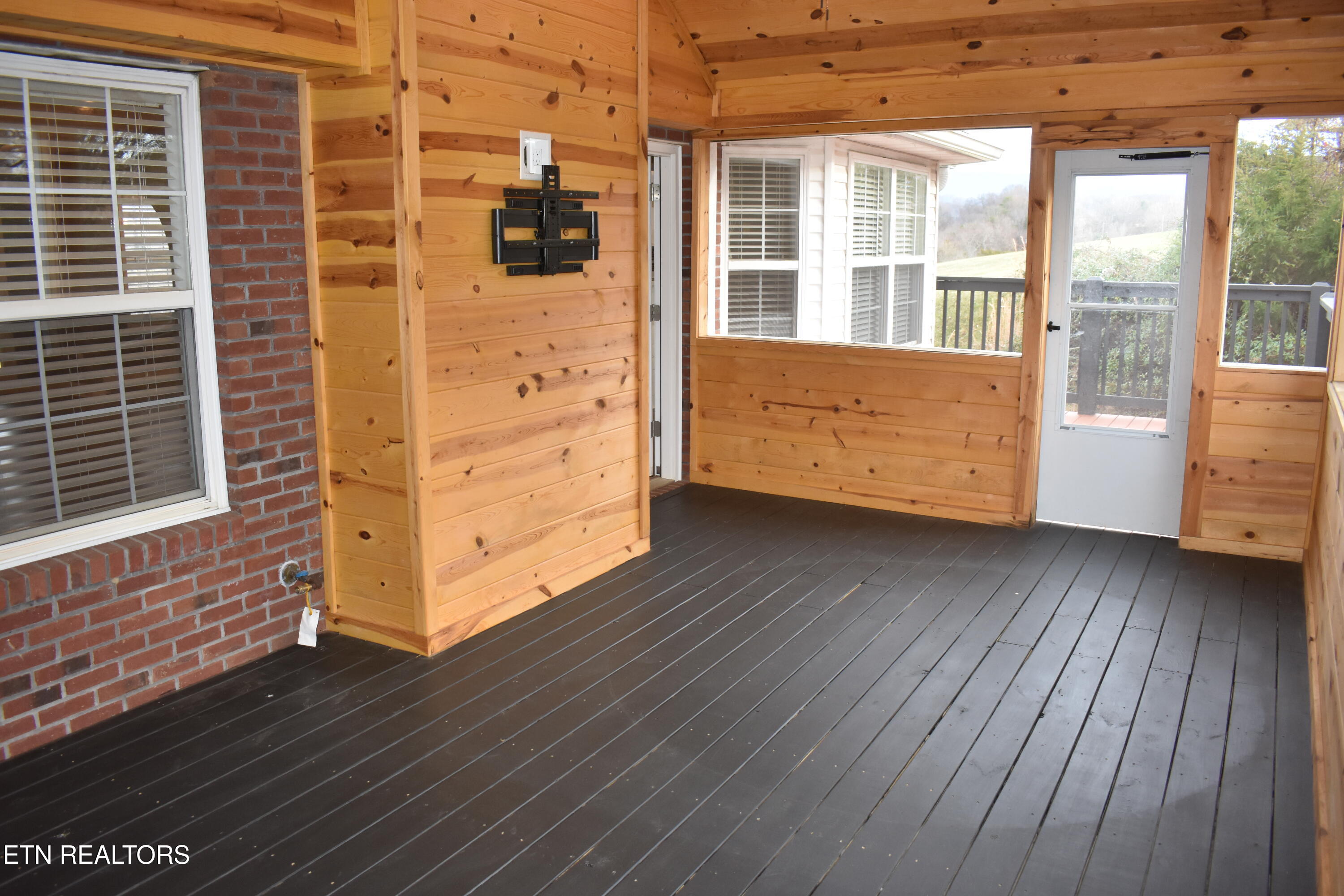 2147 Aaron Court Sevierville TN 37876