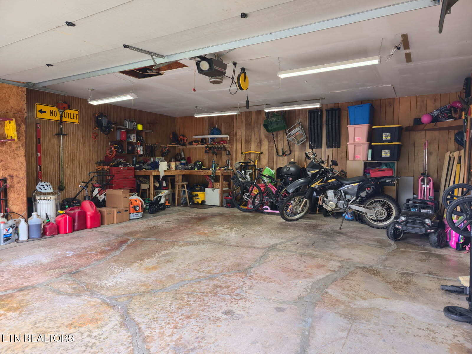 625 W Grinnell Circle Knoxville TN 37924