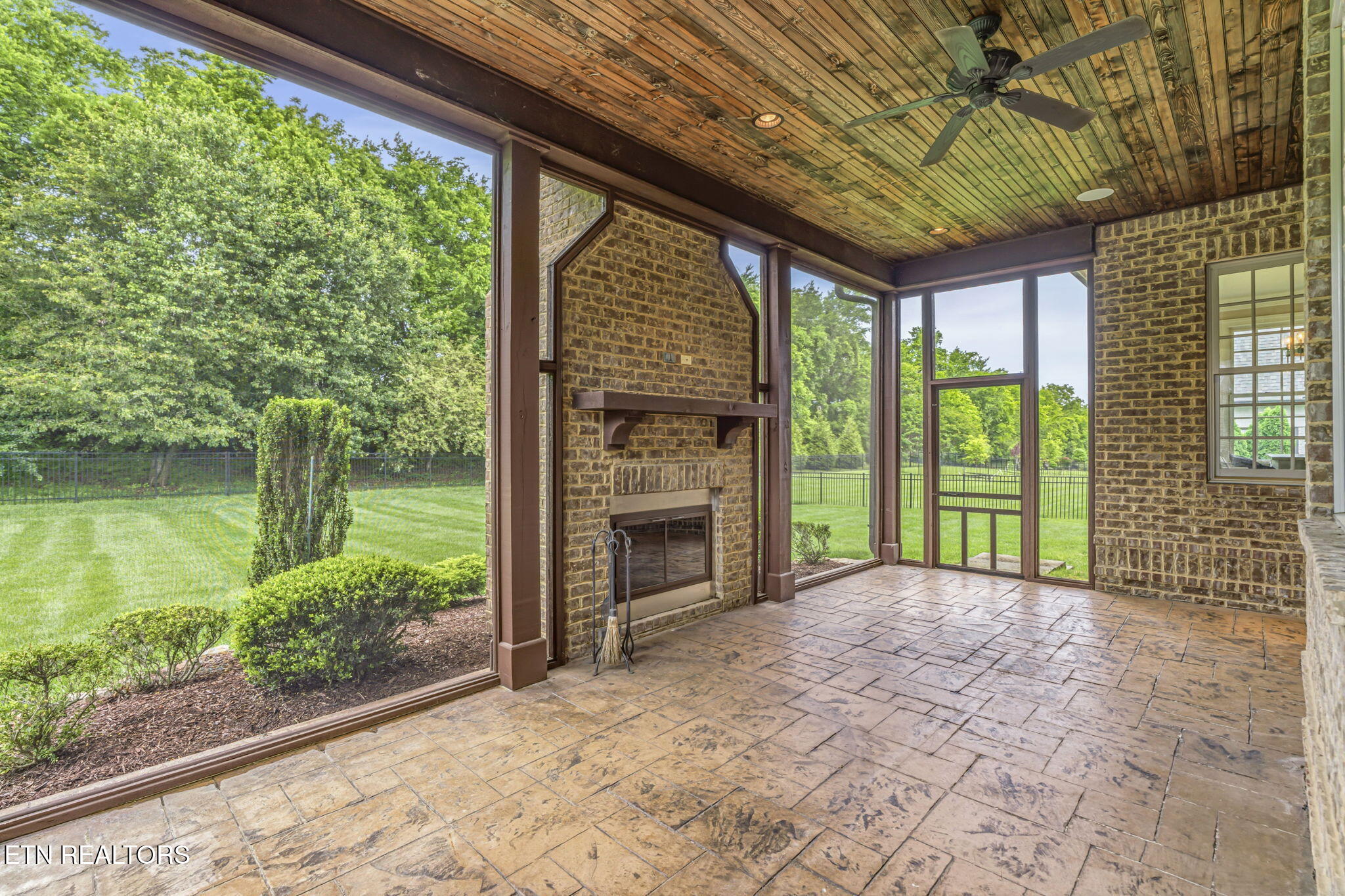 12427 Waterslea Lane Knoxville TN 37934