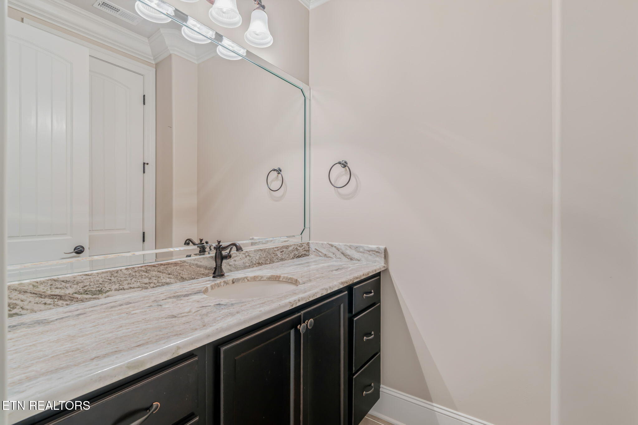 12427 Waterslea Lane Knoxville TN 37934
