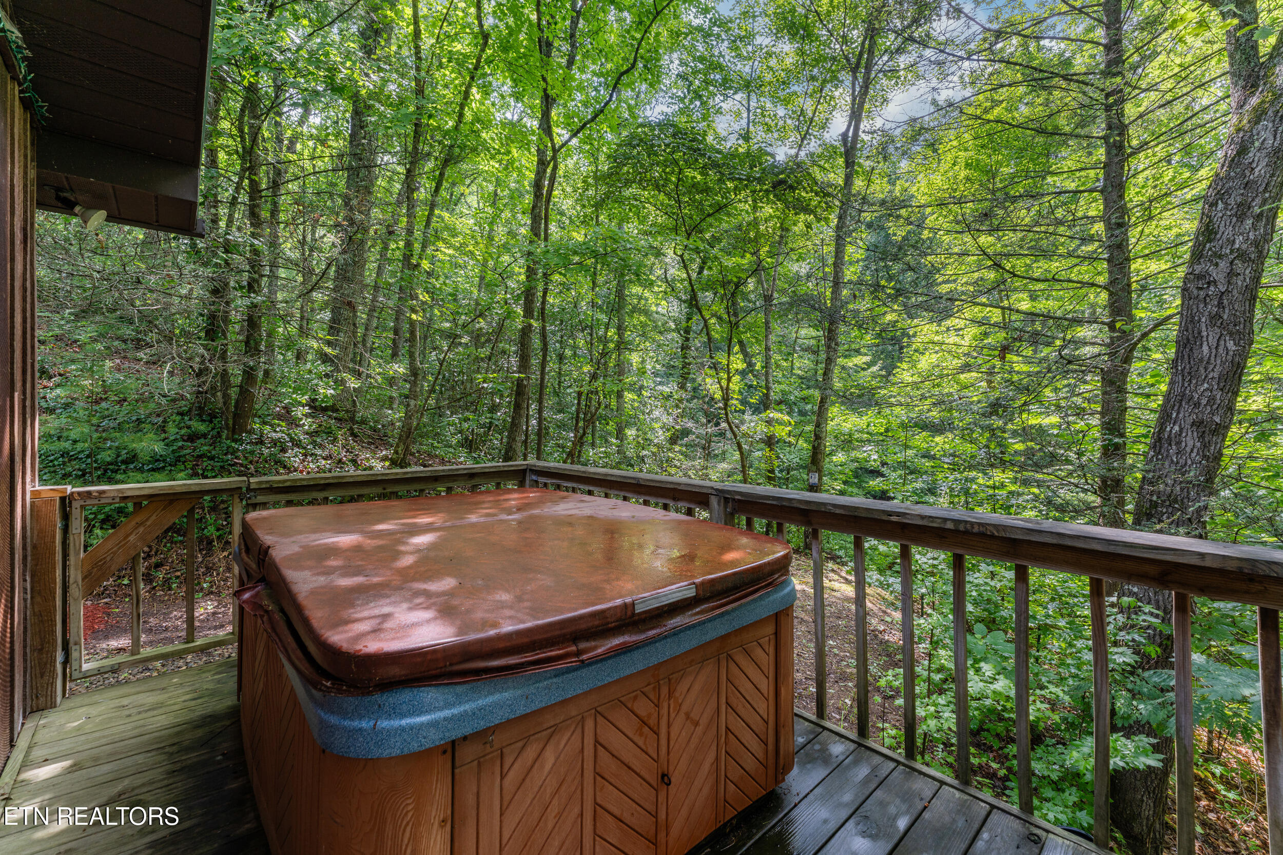 1941 Anderson Way Sevierville TN 37876