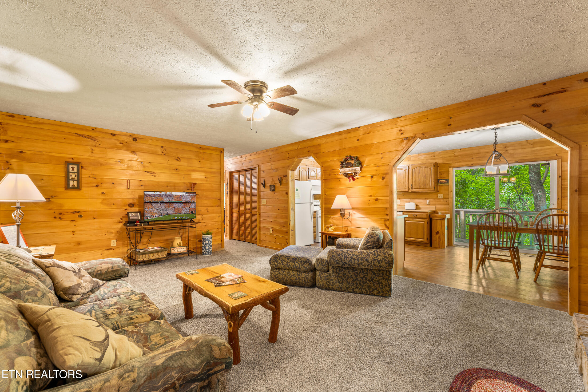 1941 Anderson Way Sevierville TN 37876